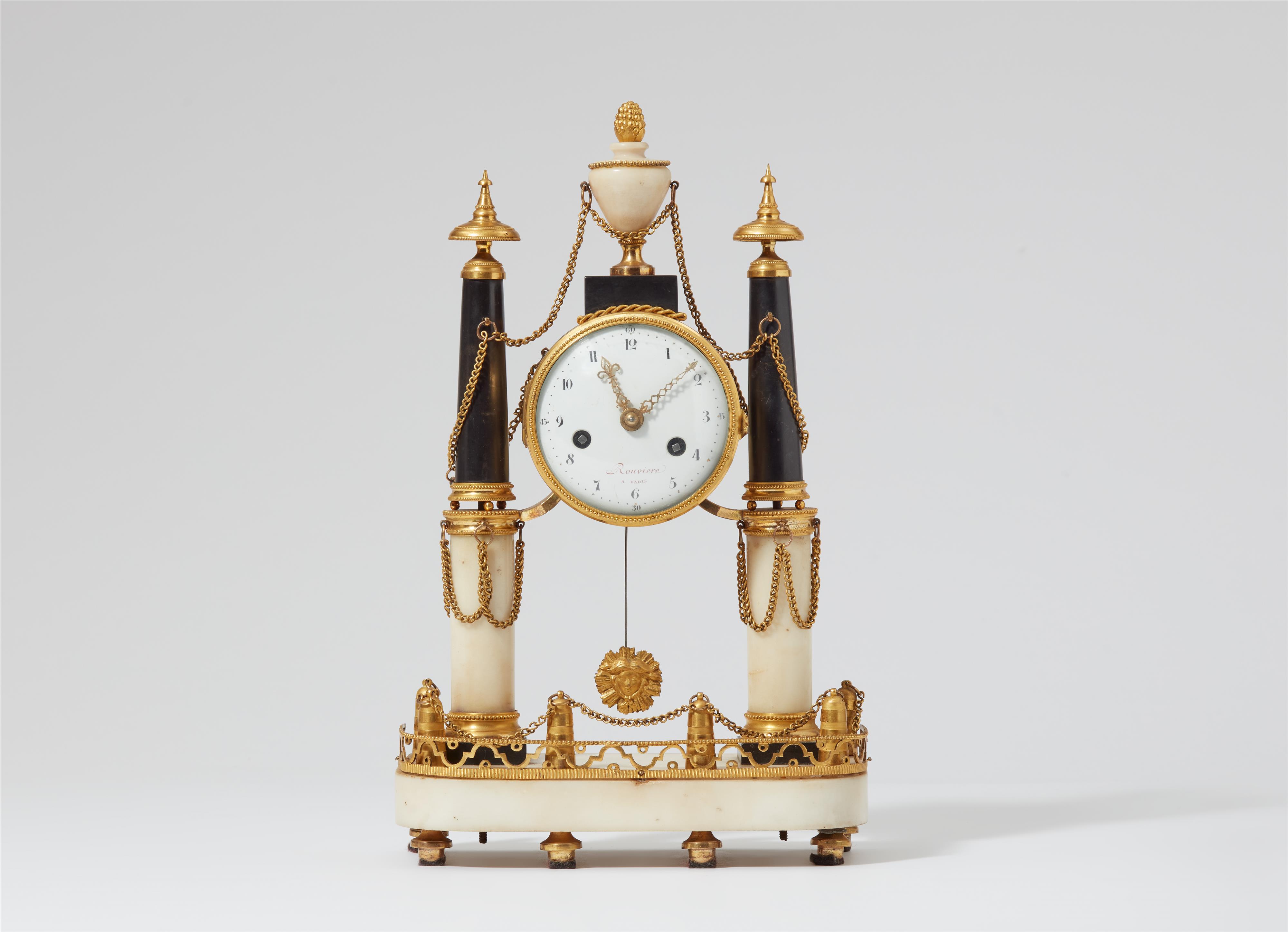 A Louis XVI pendulum clock - image-3