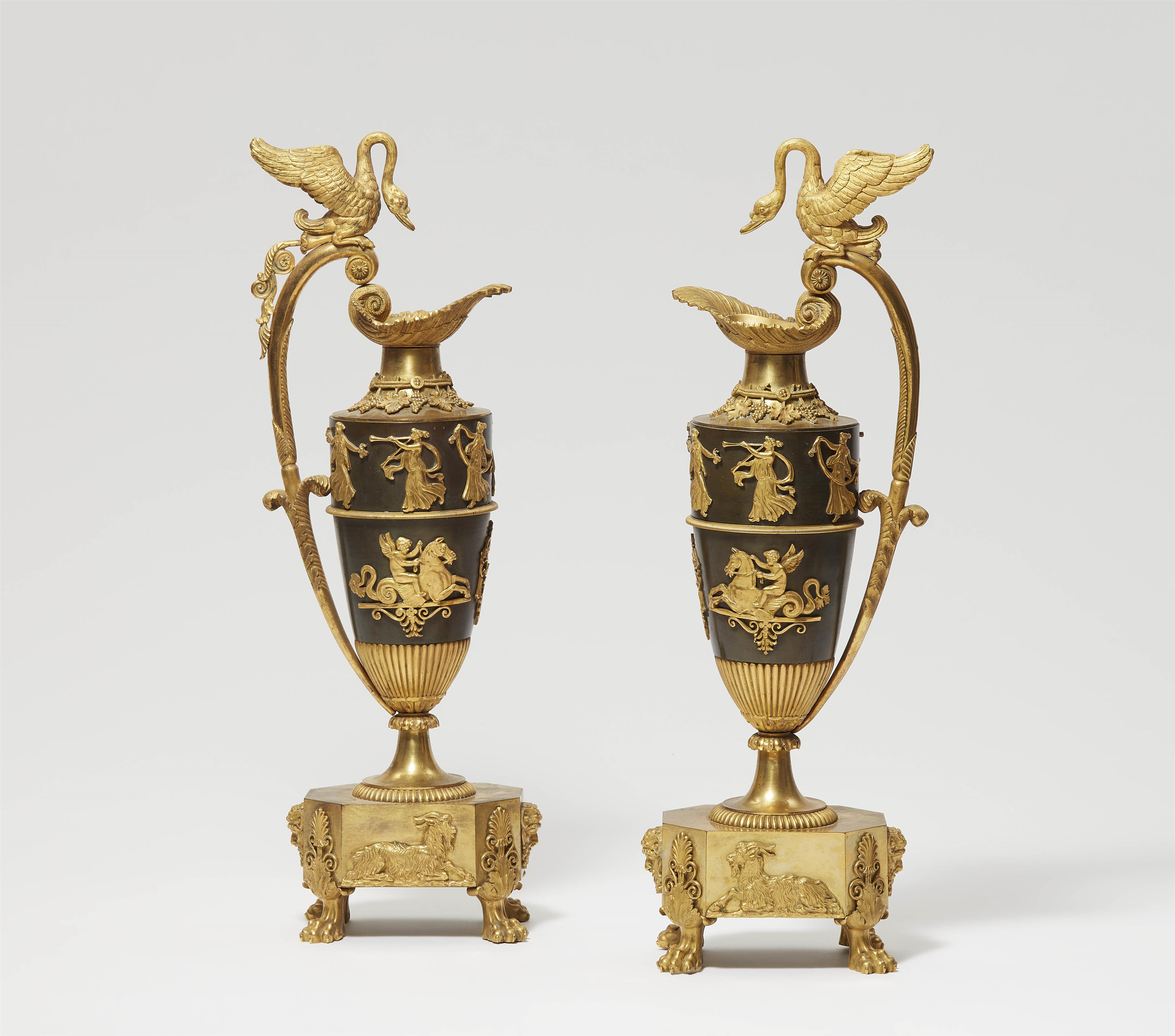 A pair of Empire bronze vases - image-1
