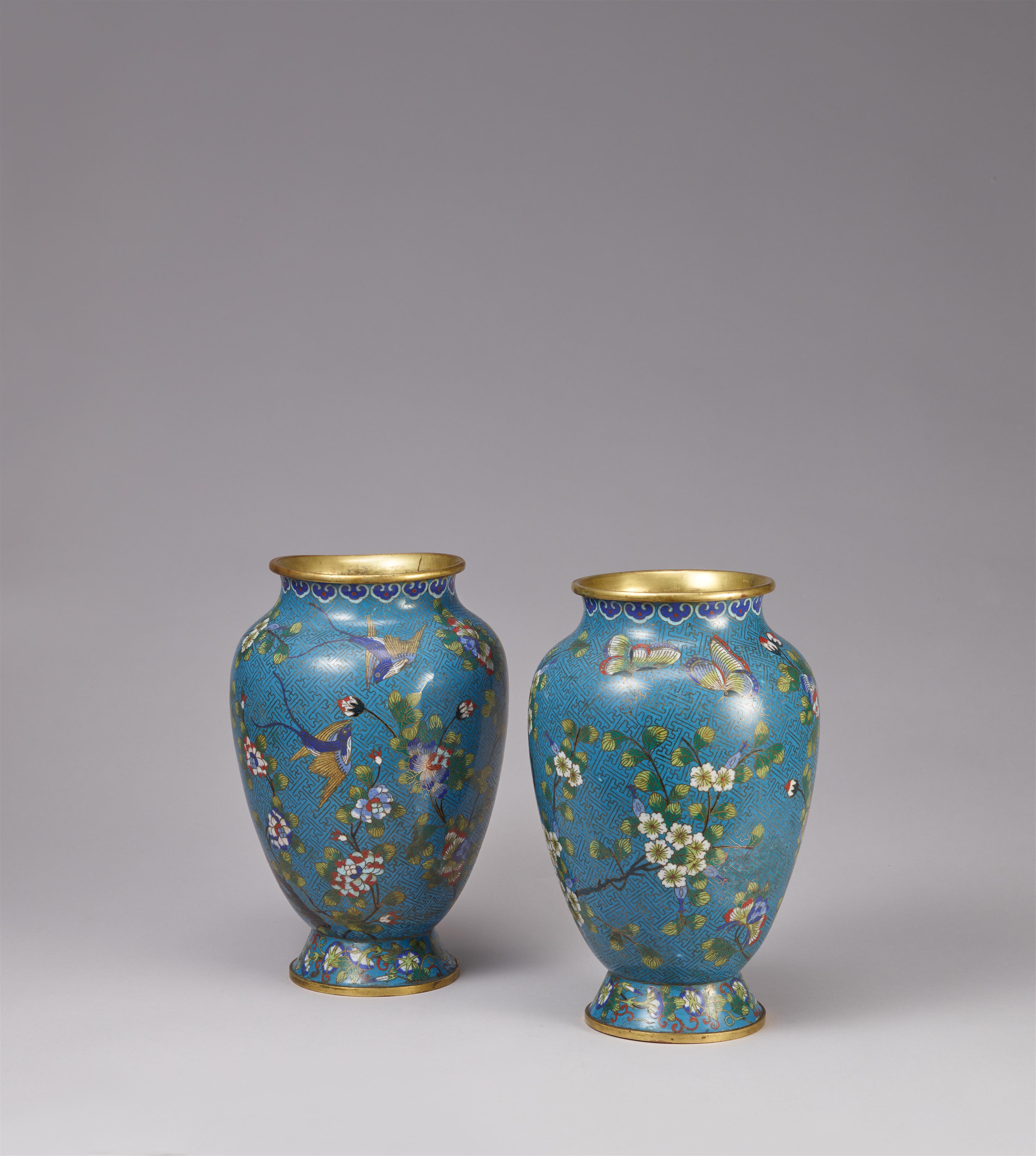 A pair of cloisonné enamel vases. 19th century - image-2