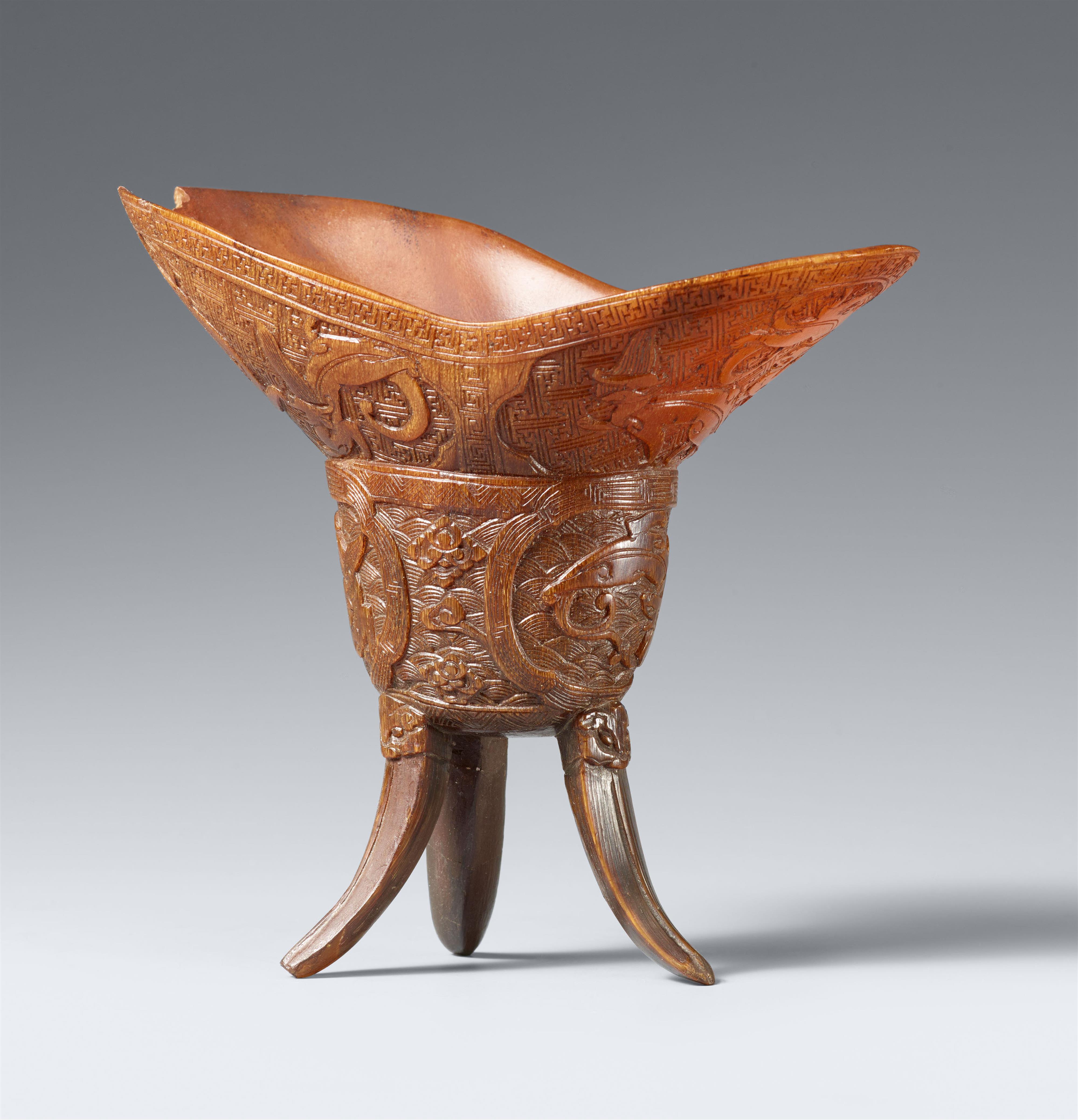 A rhinoceros horn libation cup. 18th century - image-1