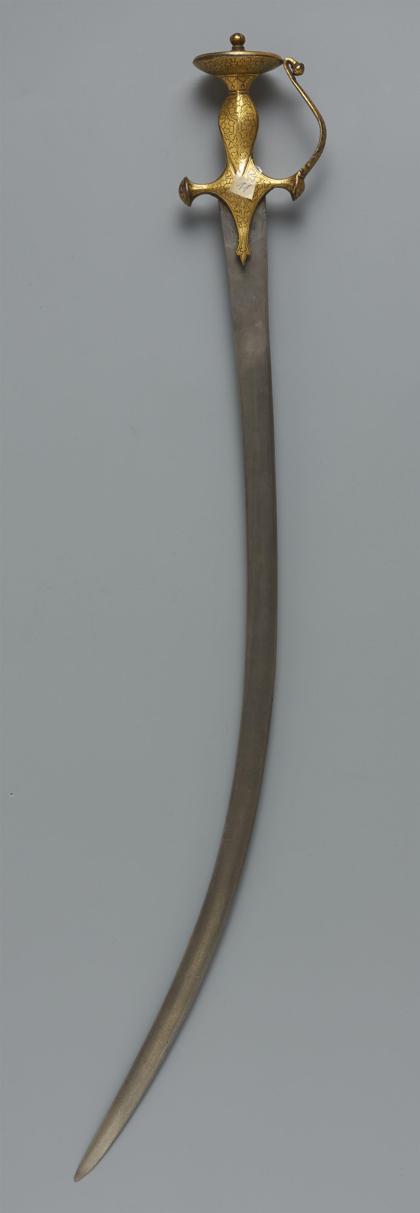 A North Indian Mughal sword (tulwar). 18th/19th century - image-2