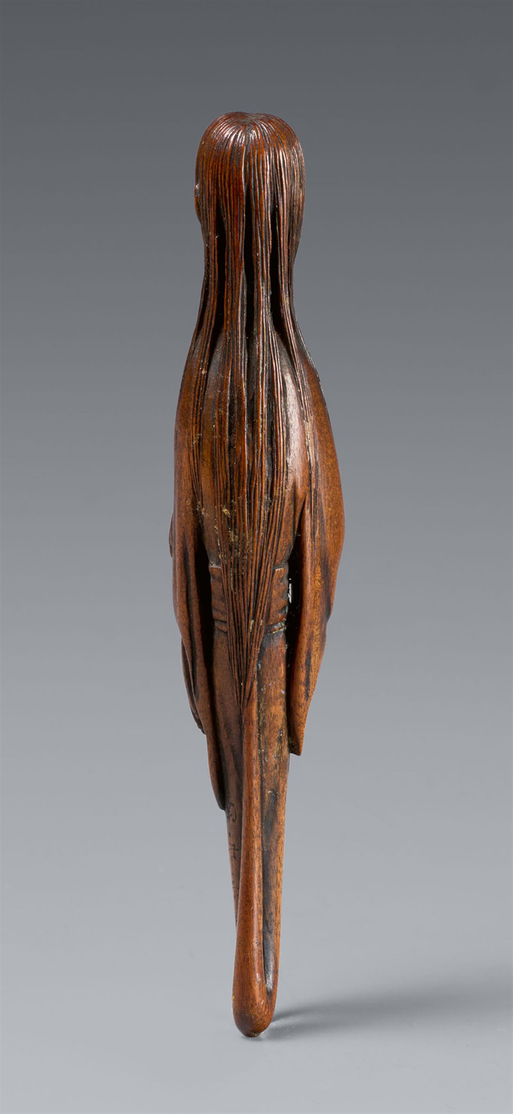 A boxwood netsuke of a thin footless ghost. Second half 19th century - image-3