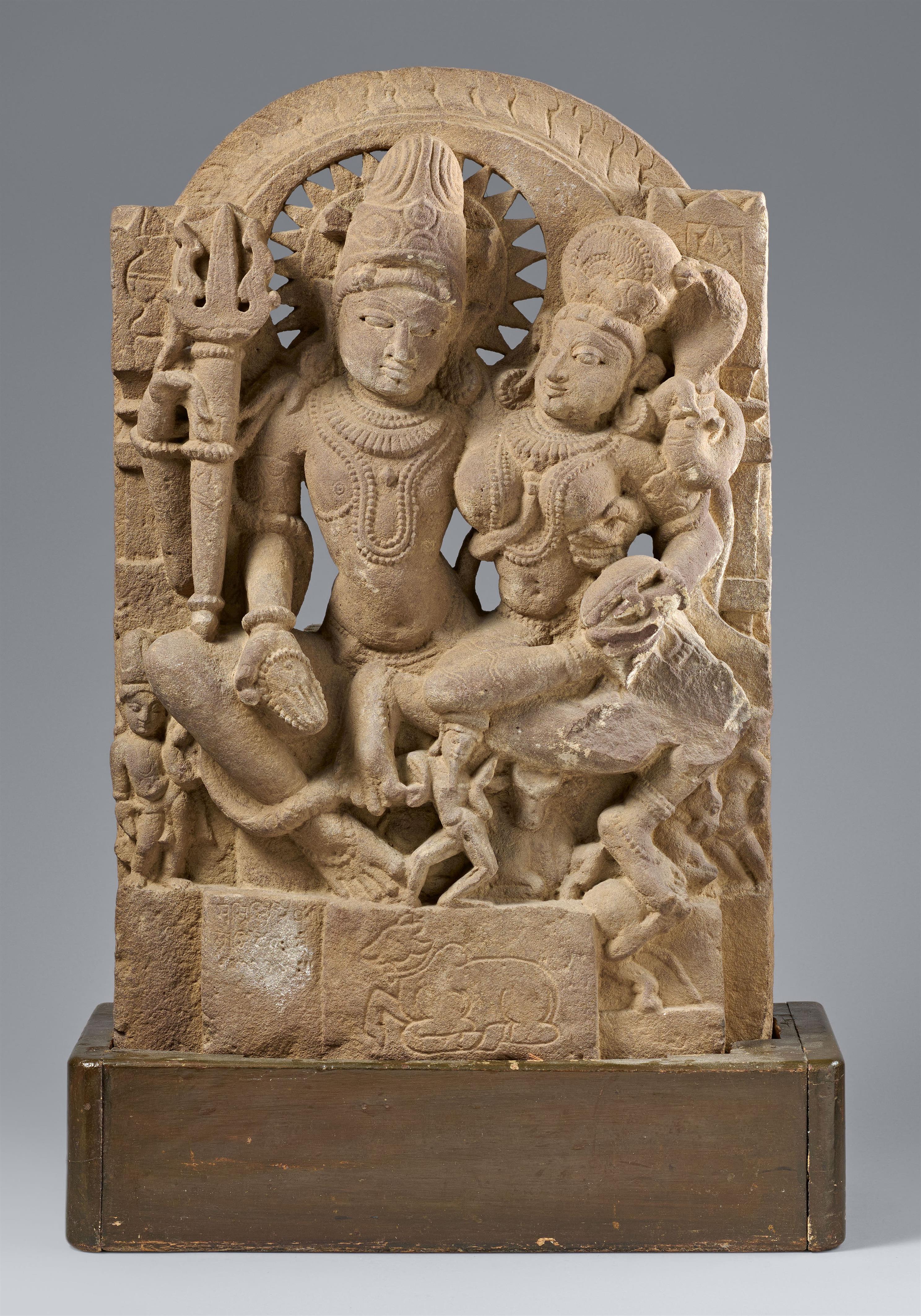 A stone stele of Shiva and Parvati (Umamaheshvara). India, Rajasthan/Madhya Pradesh. 11th/13th century - image-1