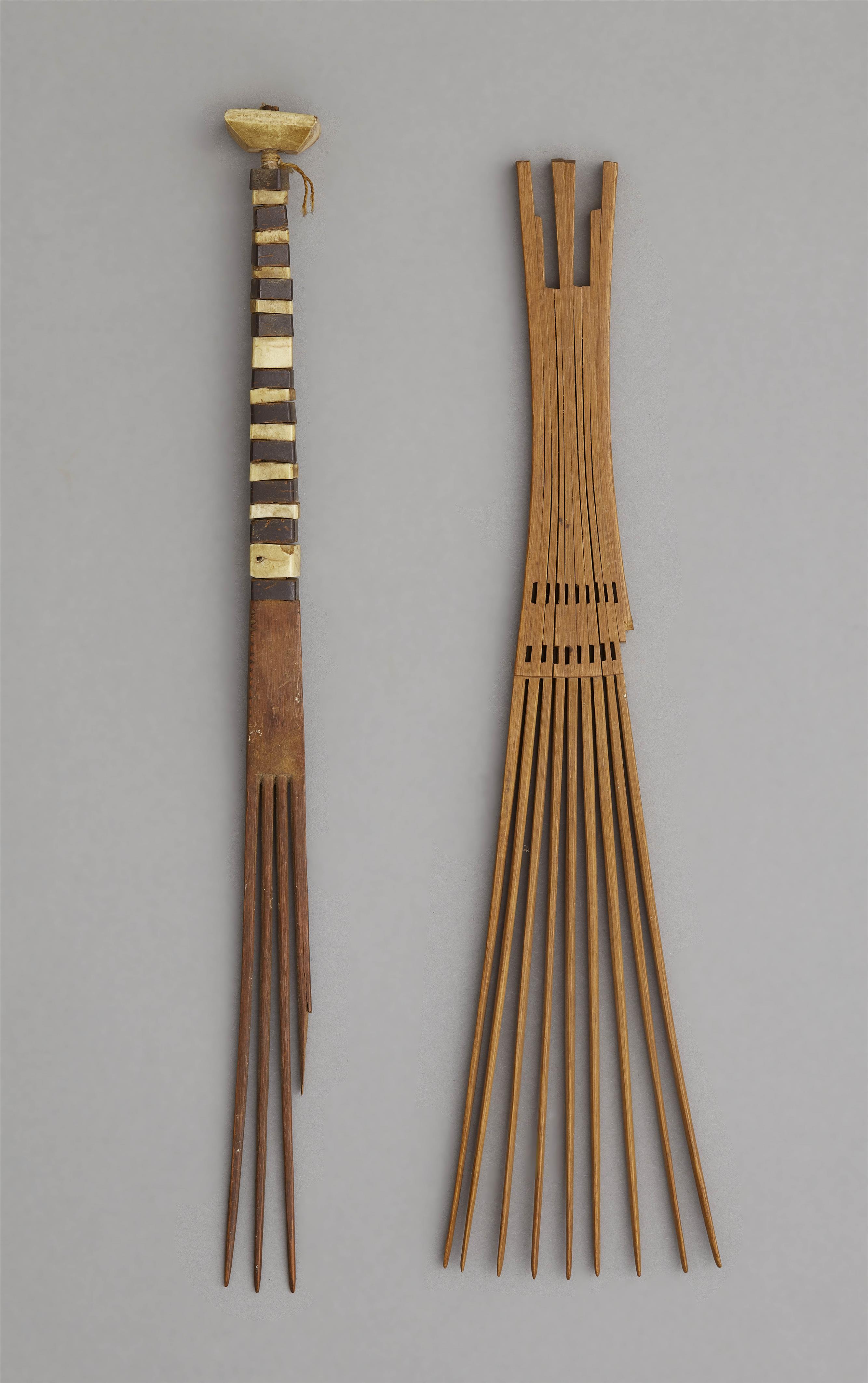 TWO COMBS - image-1