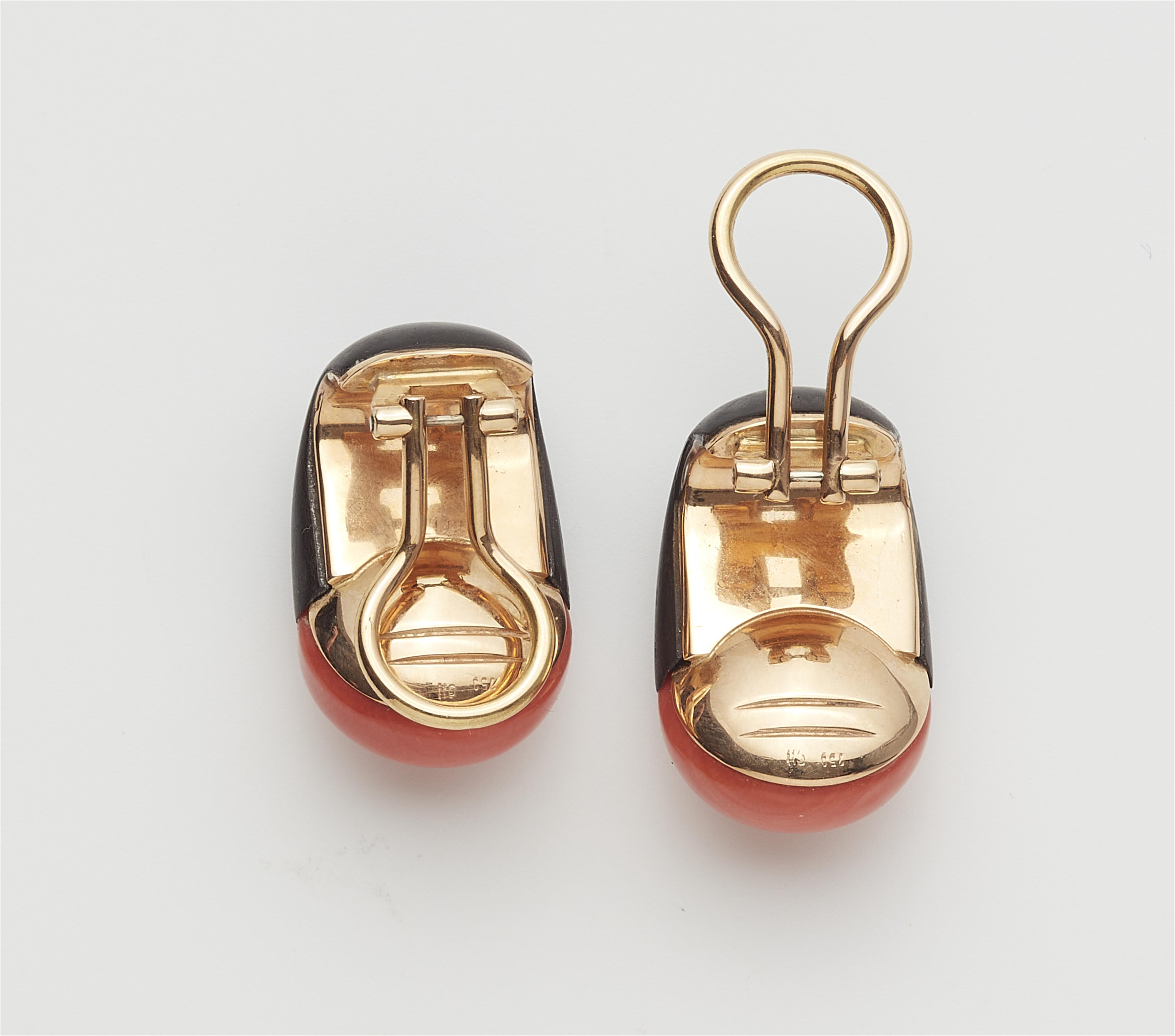 A pair of German 18k gold coral and wood clip earrings. - image-2