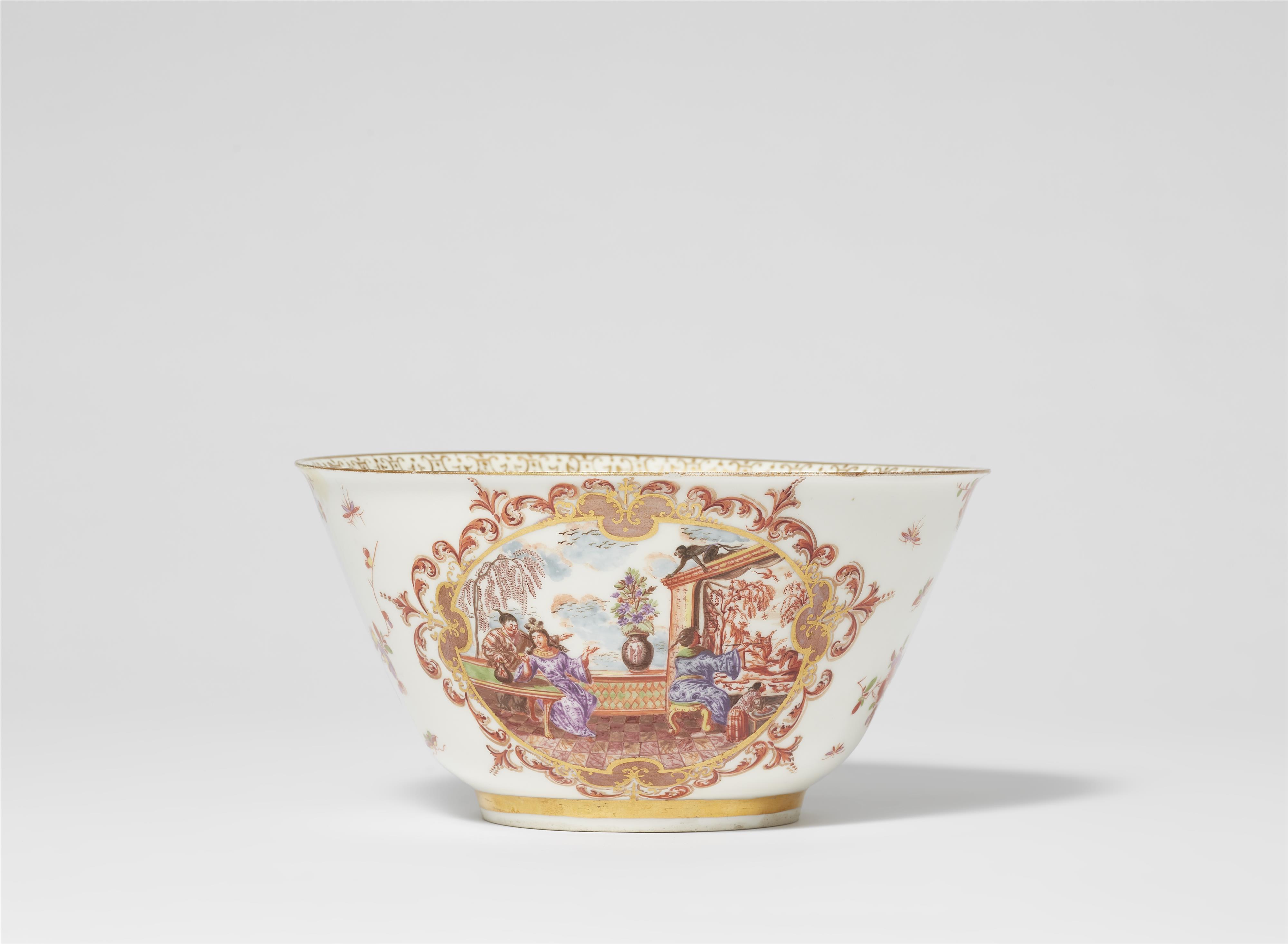 A rare Meissen porcelain slop bowl with early Hoeroldt Chinoiseries - image-1