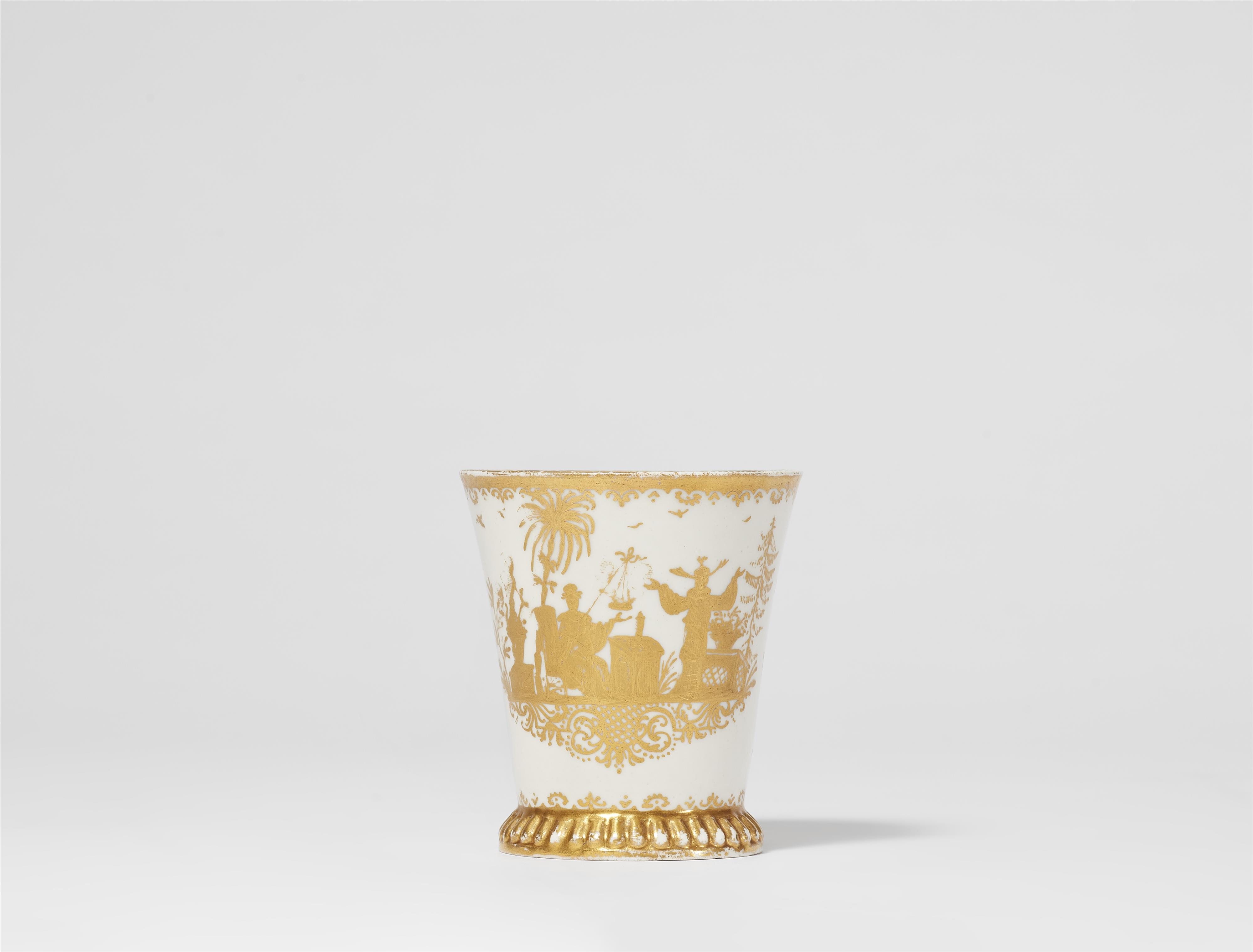 A Meissen porcelain beaker with Augsburg gilding - image-2