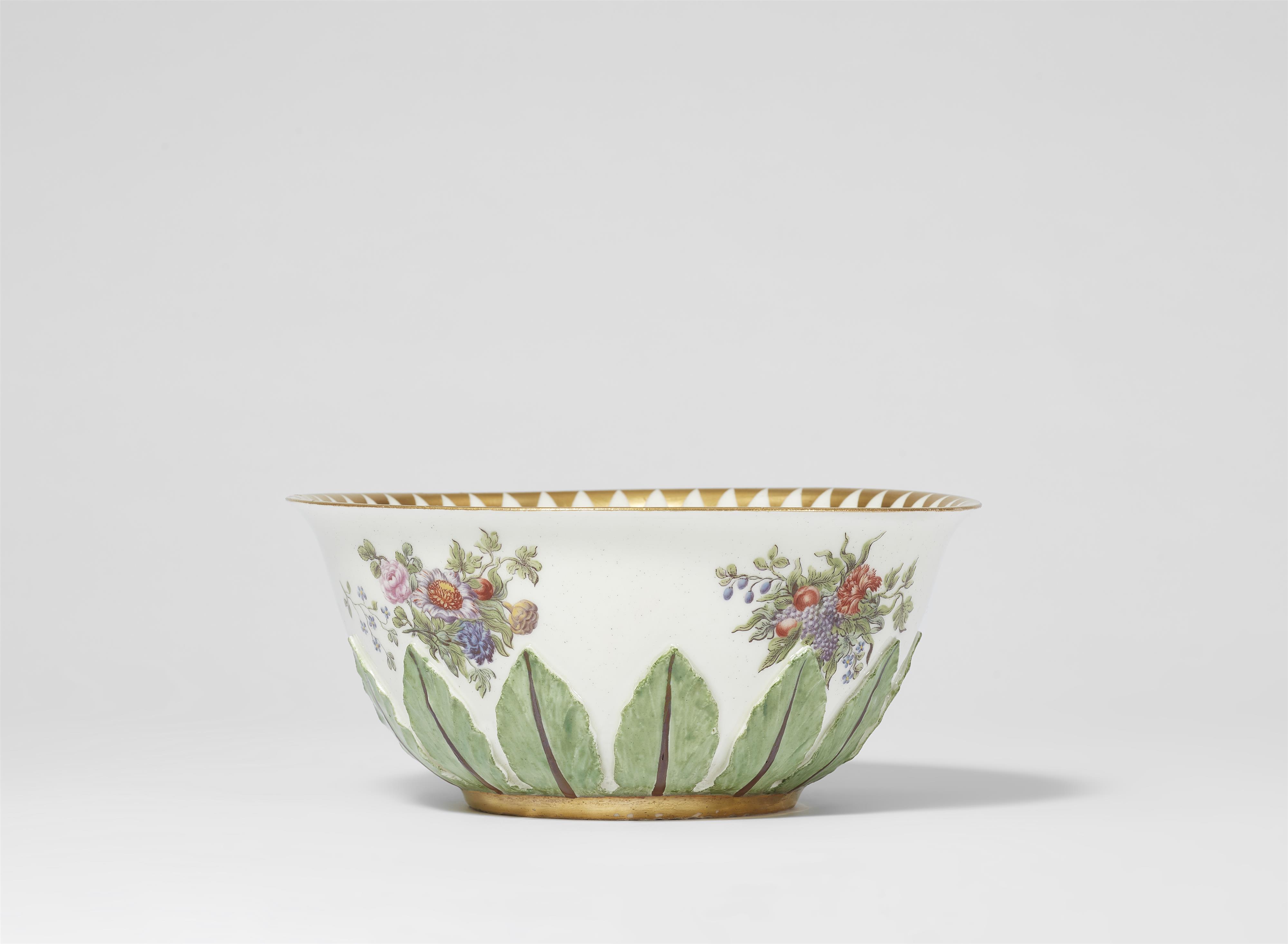 A Meissen porcelain slop bowl with floral decor - image-1