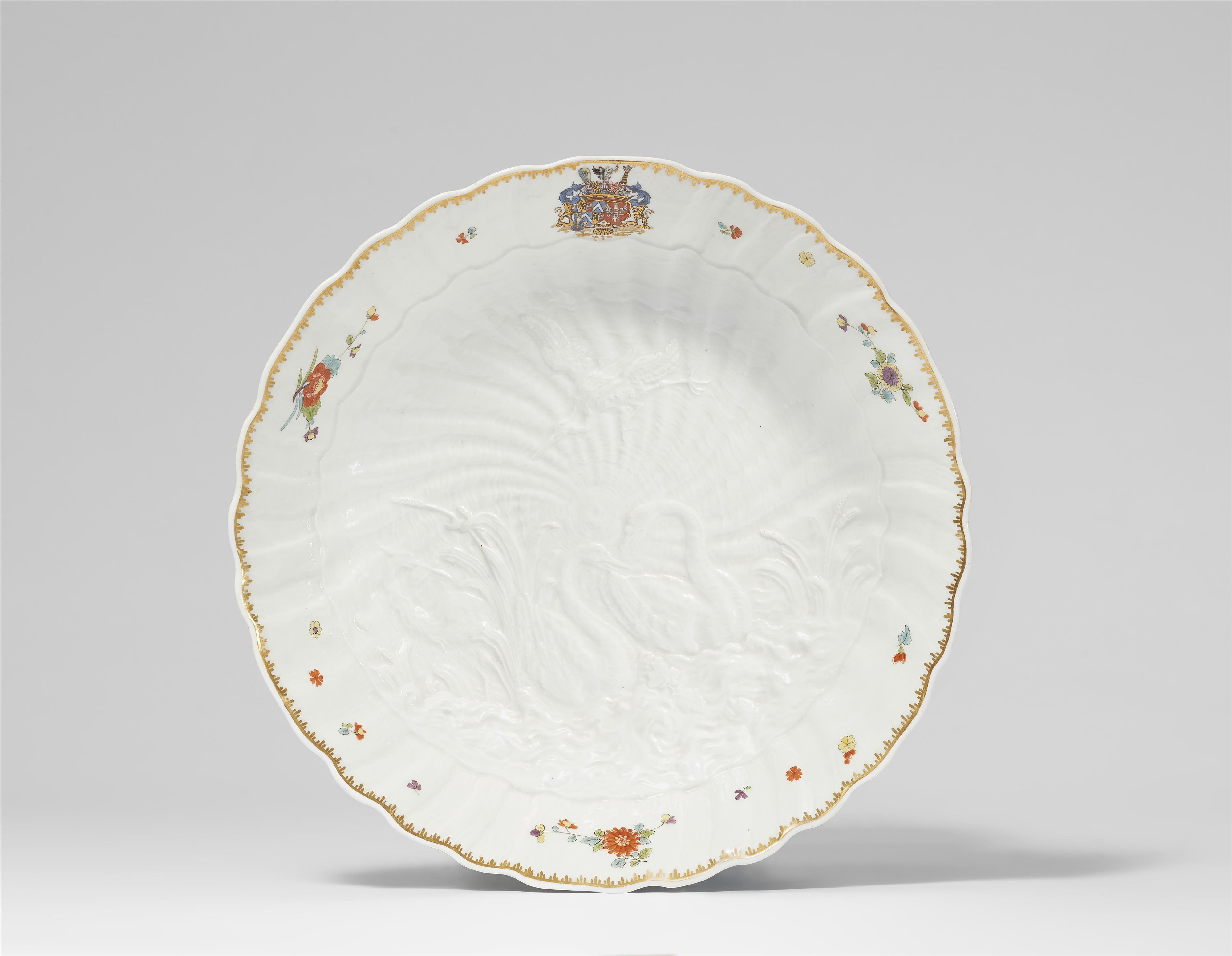 A rare Meissen porcelain dish from the Swan Service - image-1