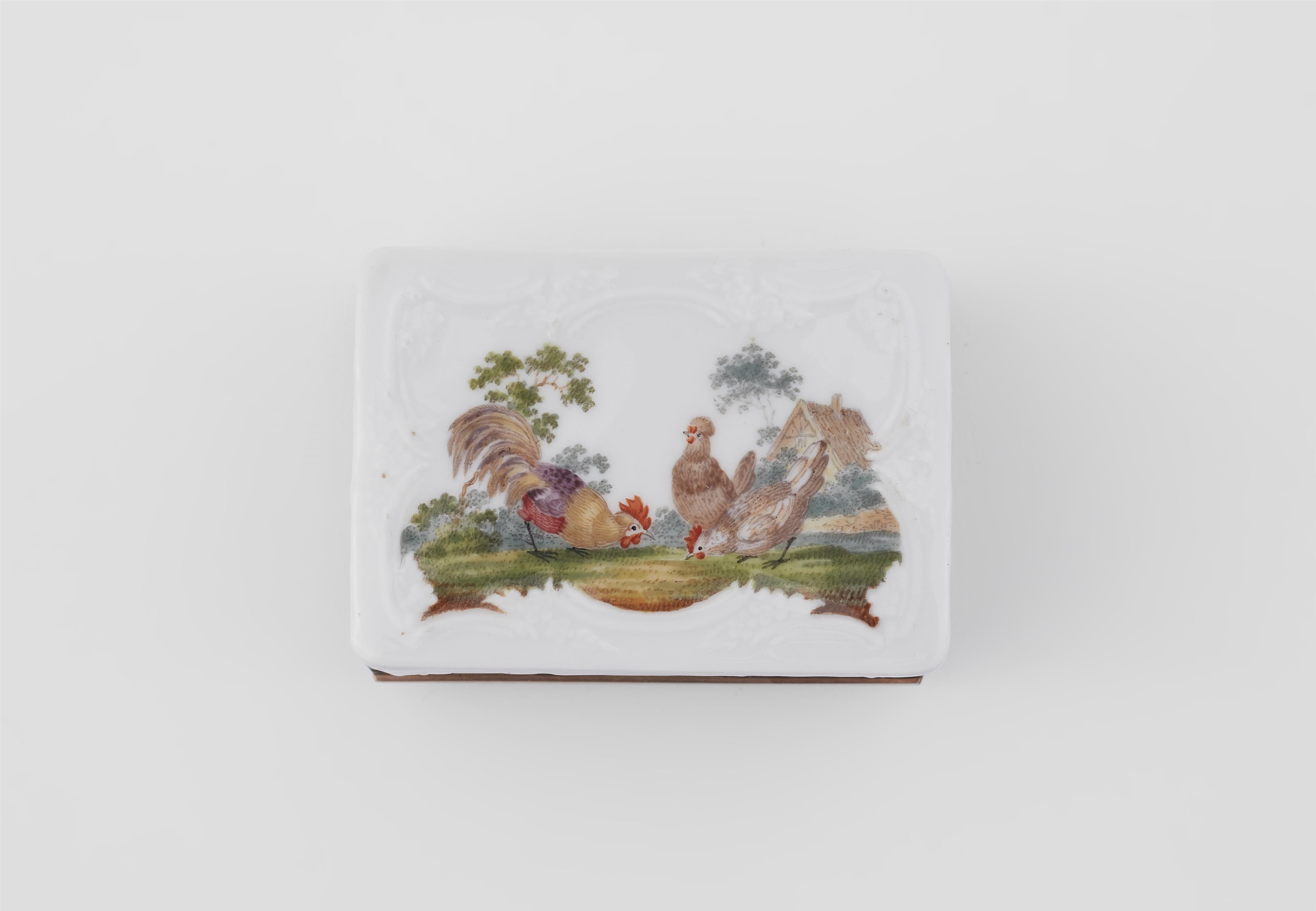A Berlin KPM porcelain snuff box with poultry and a still life - image-9
