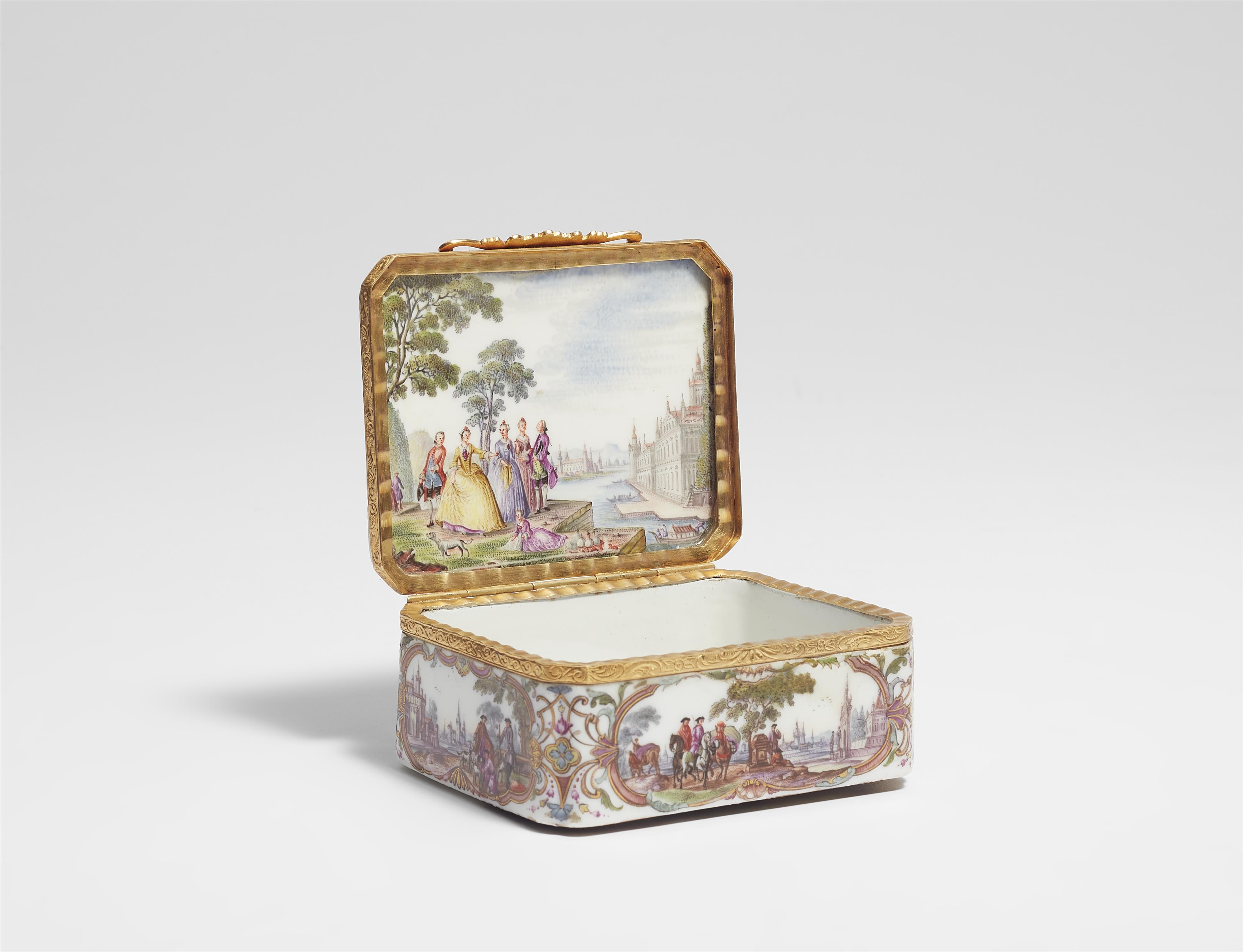 A Meissen porcelain snuff box with idealised landscapes - image-3