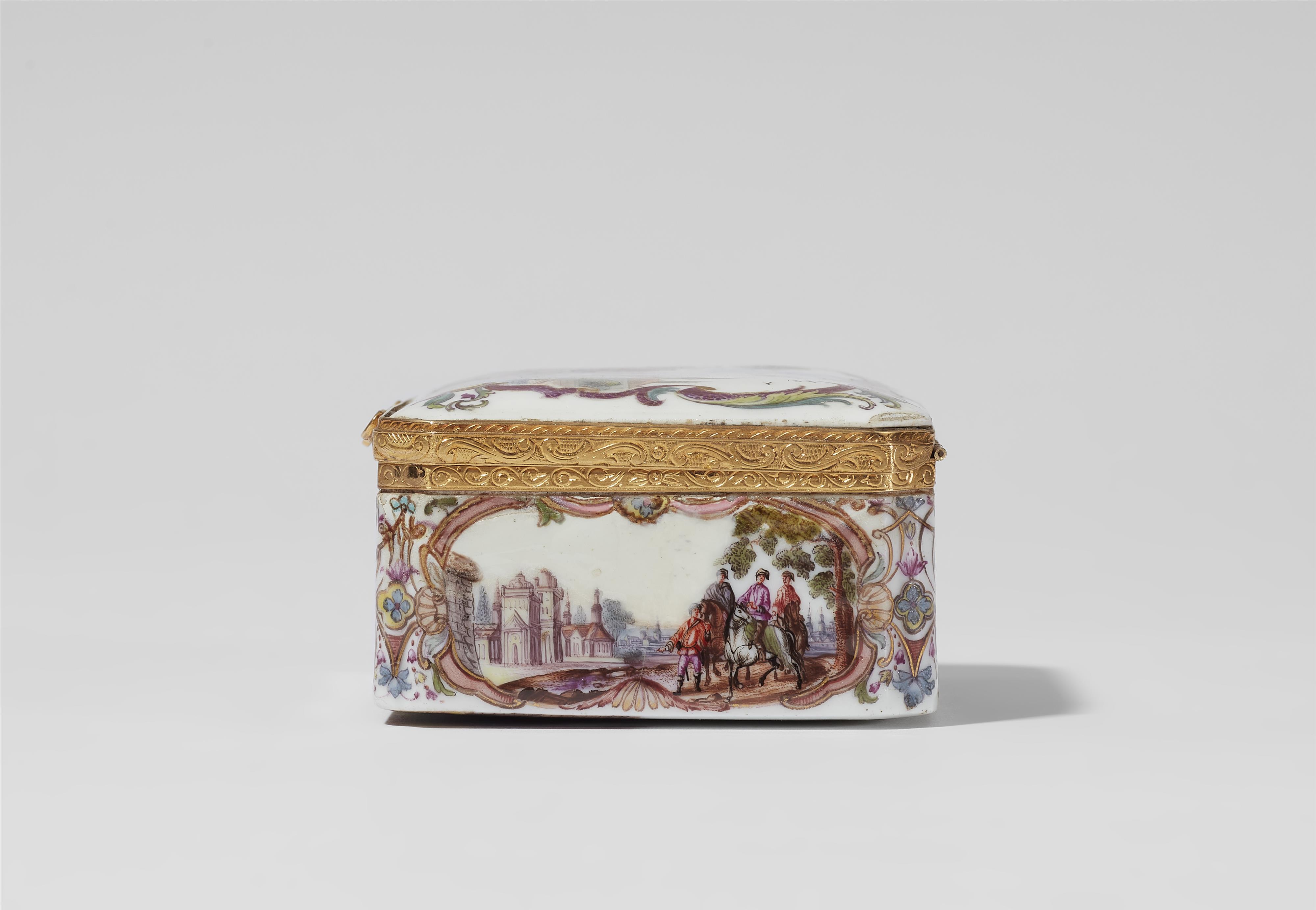 A Meissen porcelain snuff box with idealised landscapes - image-8