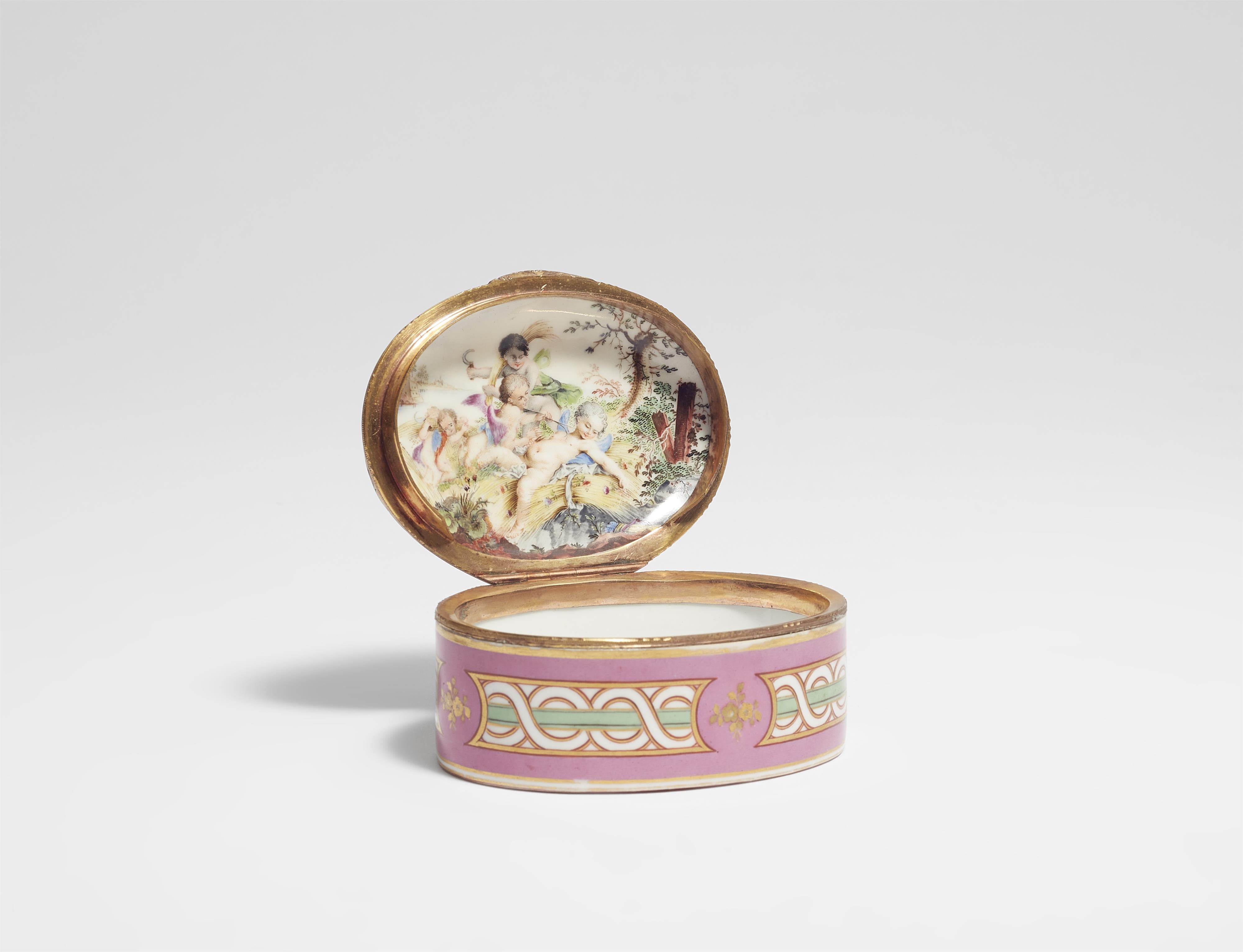 A Vienna porcelain snuff box with an allegory of summer - image-3