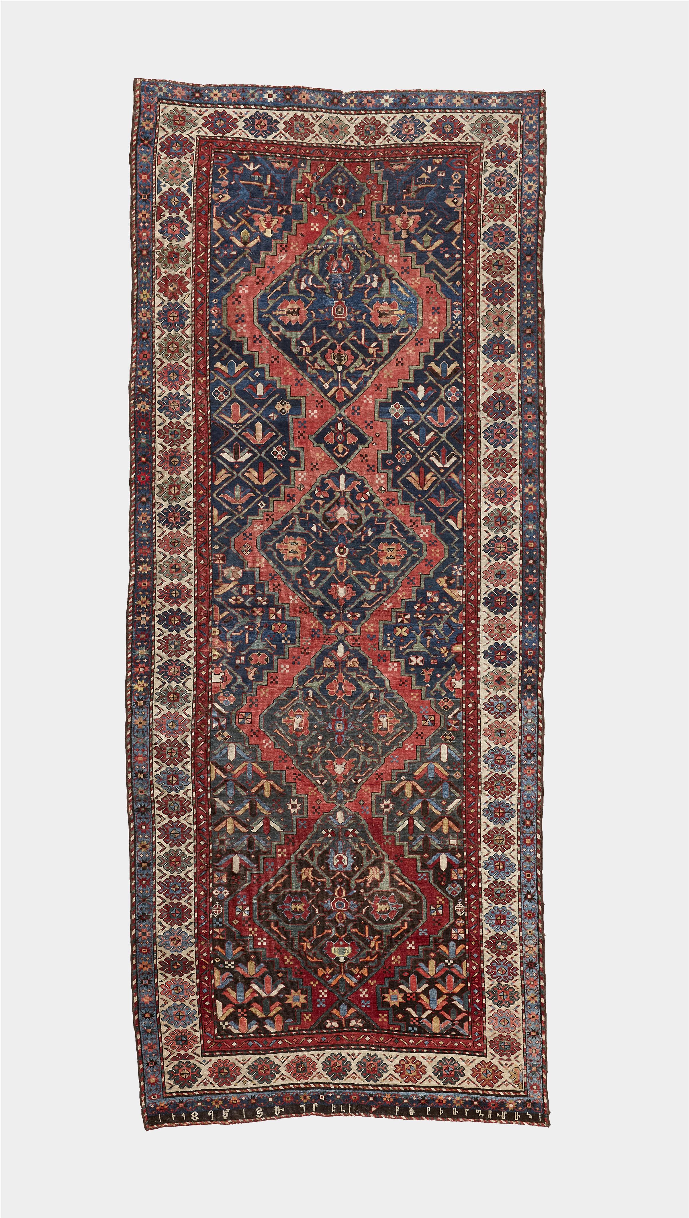Datierter kaukasischer Teppich - image-1