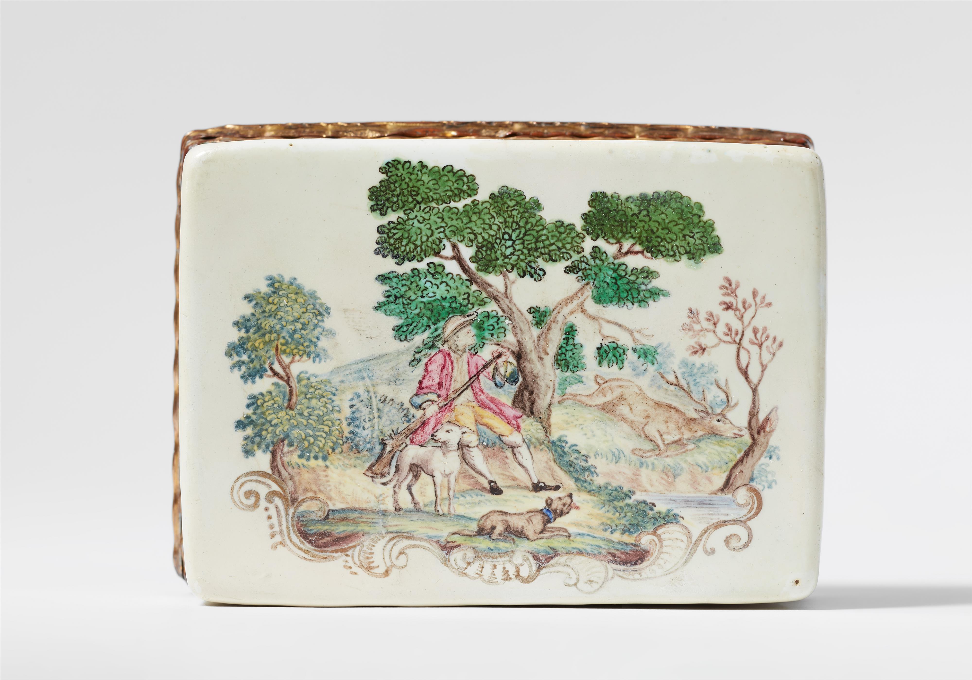 A Berlin enamel snuff box with hunting motifs - image-6