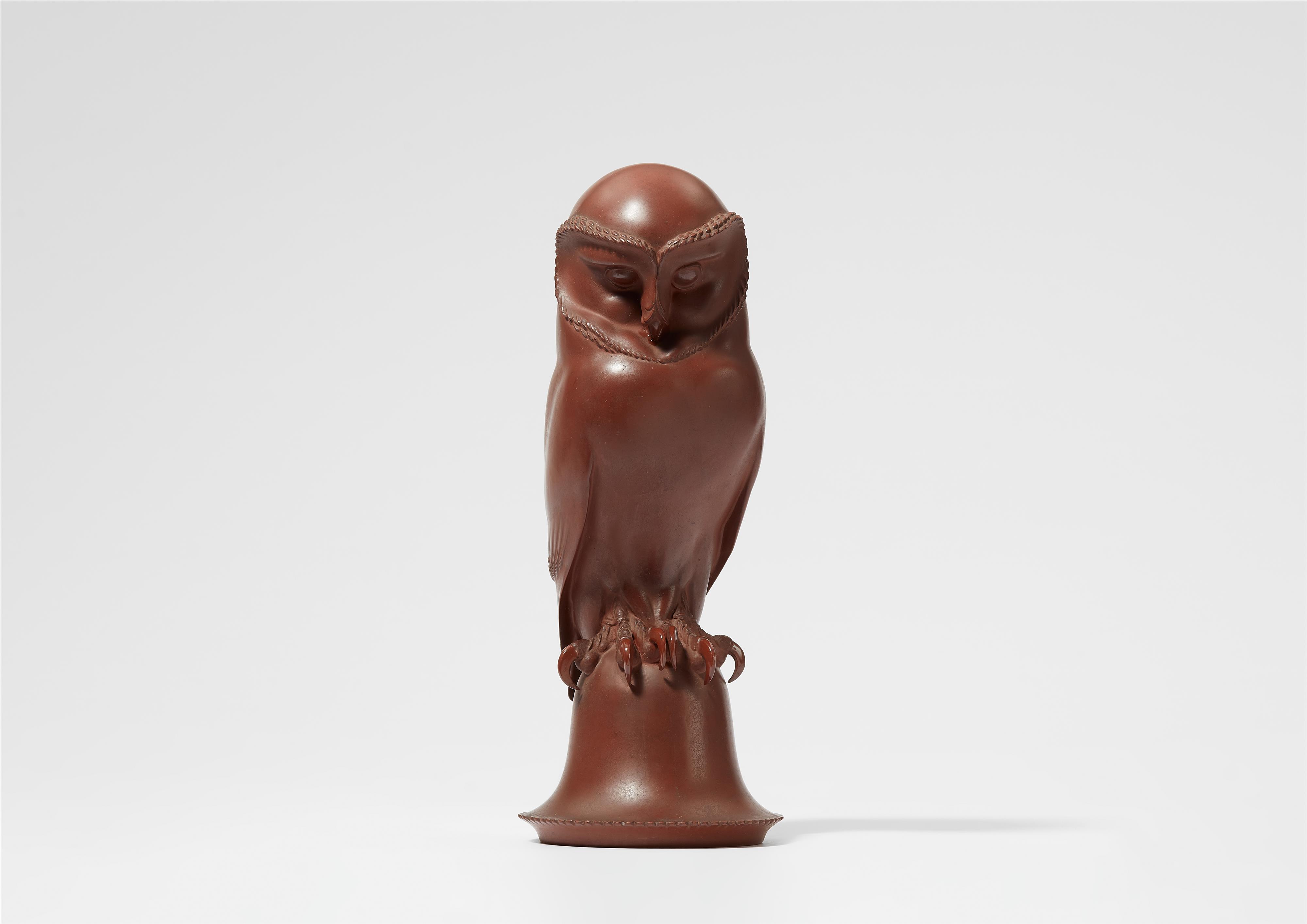 A Meissen red Boettger stoneware owl by Max Esser - image-1