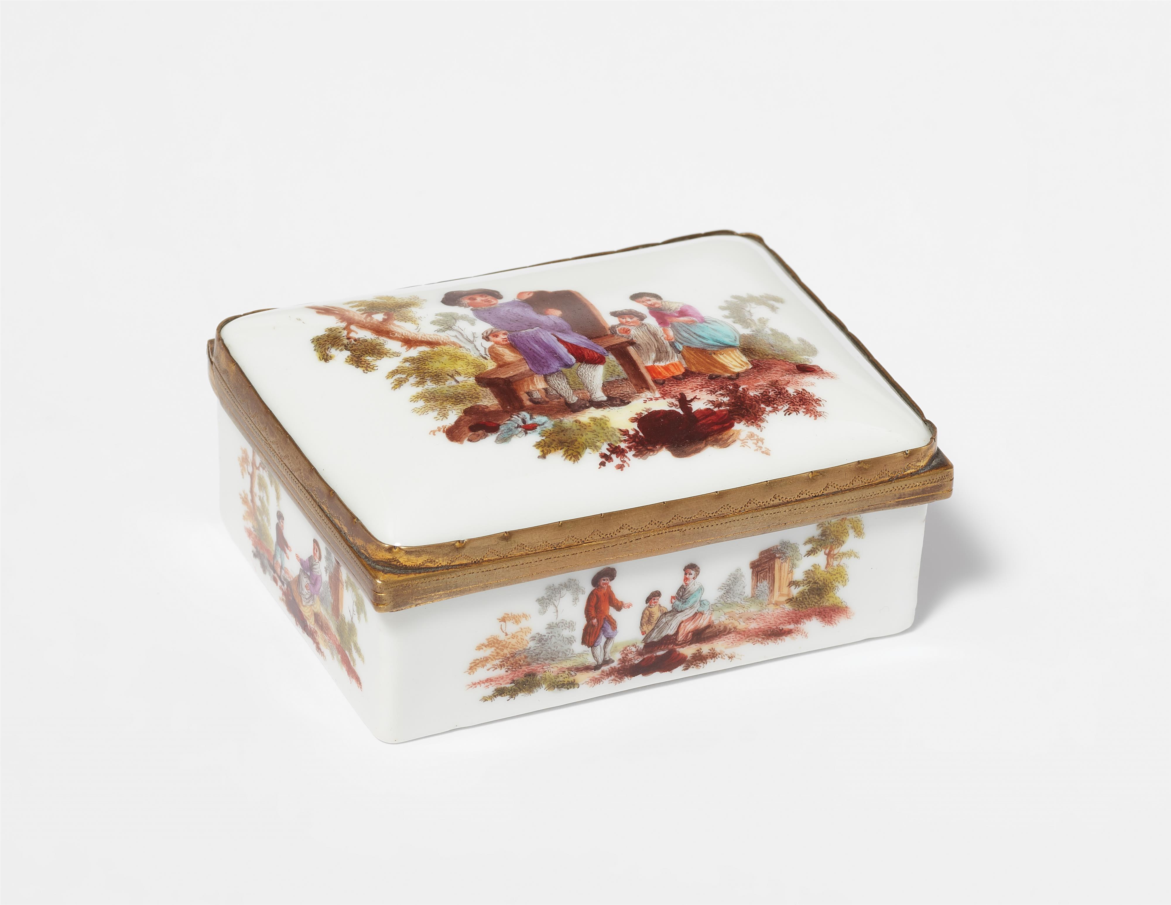 A Berlin enamel snuff box with figures in landscapes - image-1