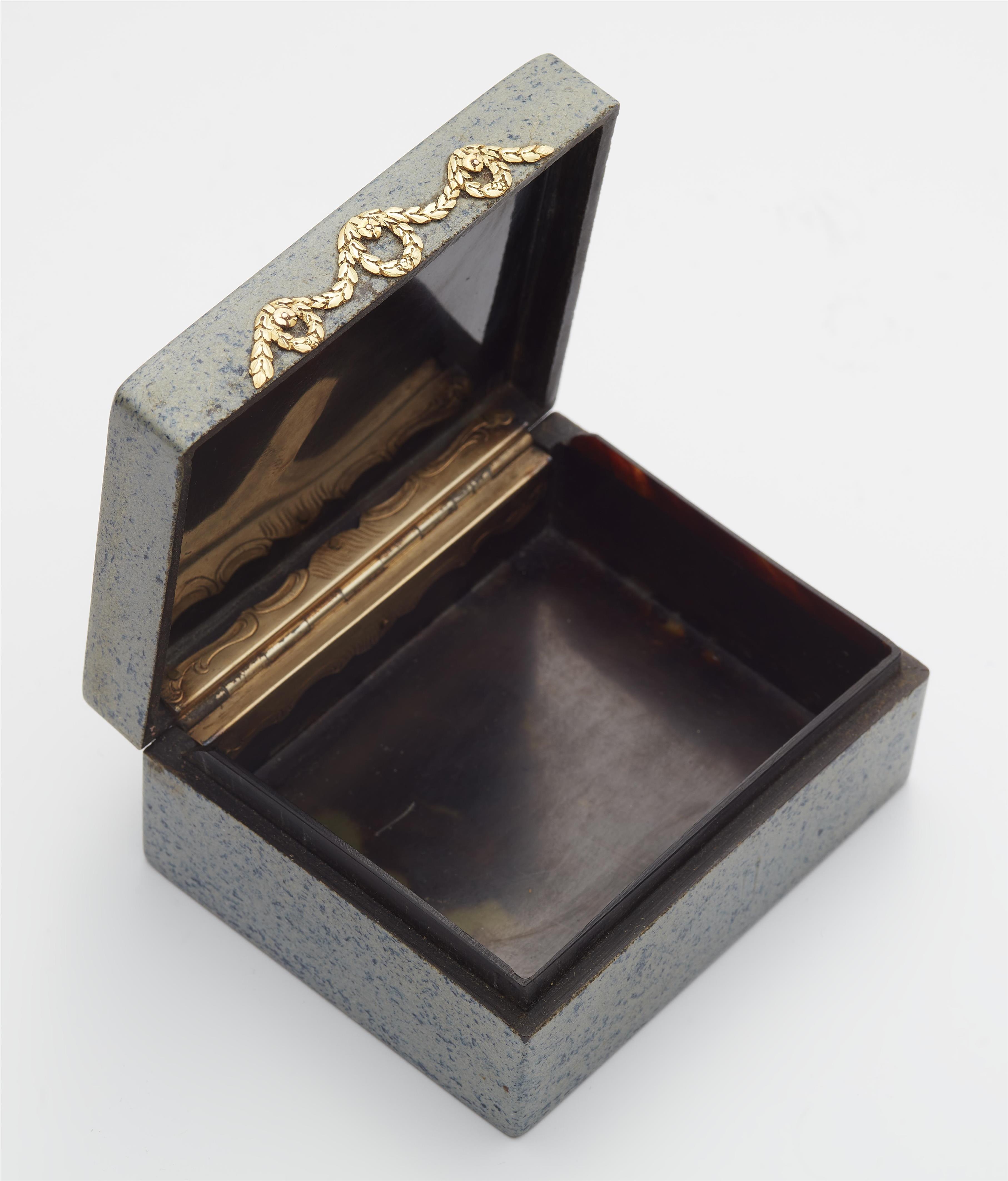 Louis XVI-Lacktabatière à Miniature - image-2