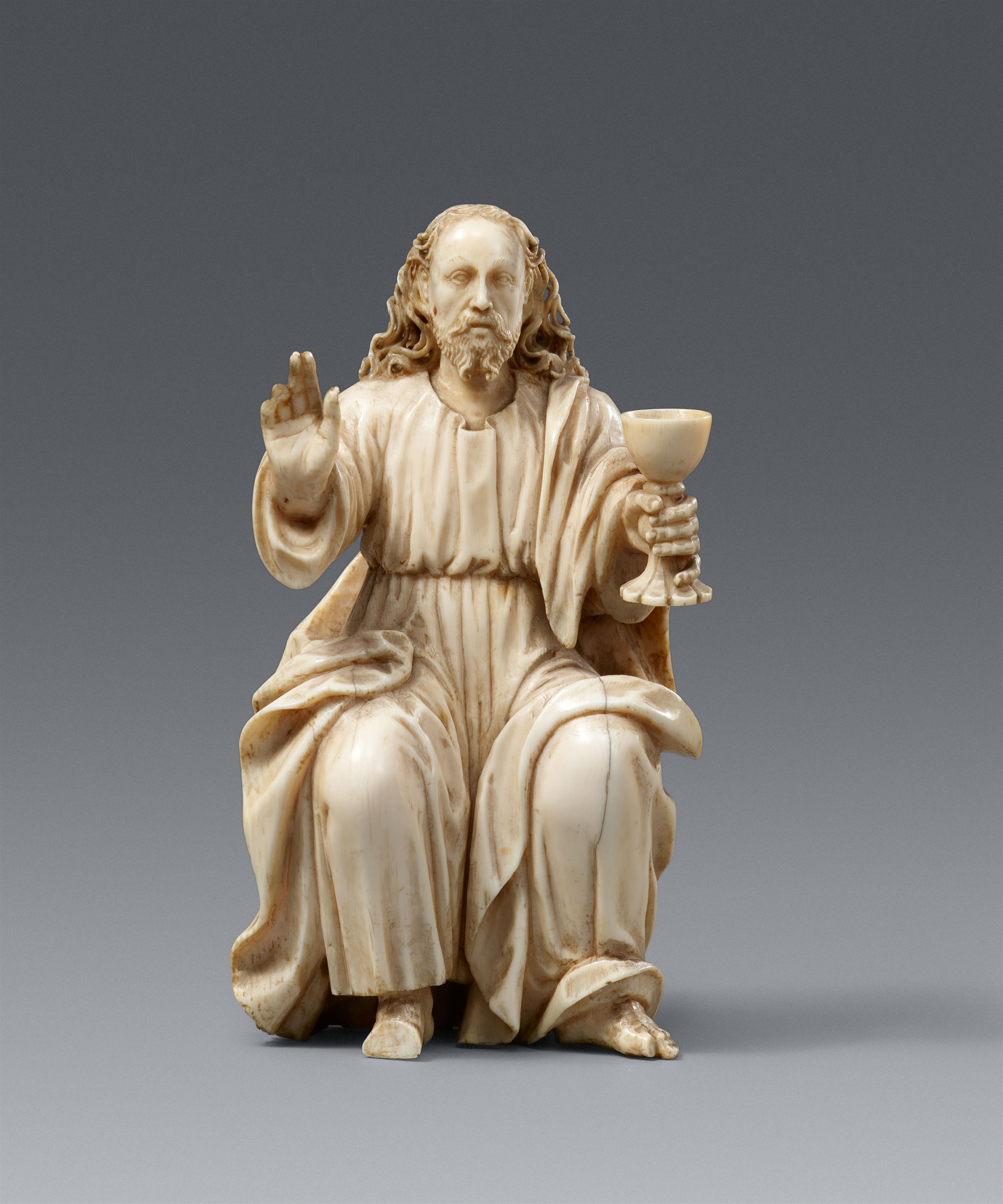 Probably South German late 15th century - A carved ivory figure of Christ Blessing, presumably Southern Germany, late 15th century - image-1