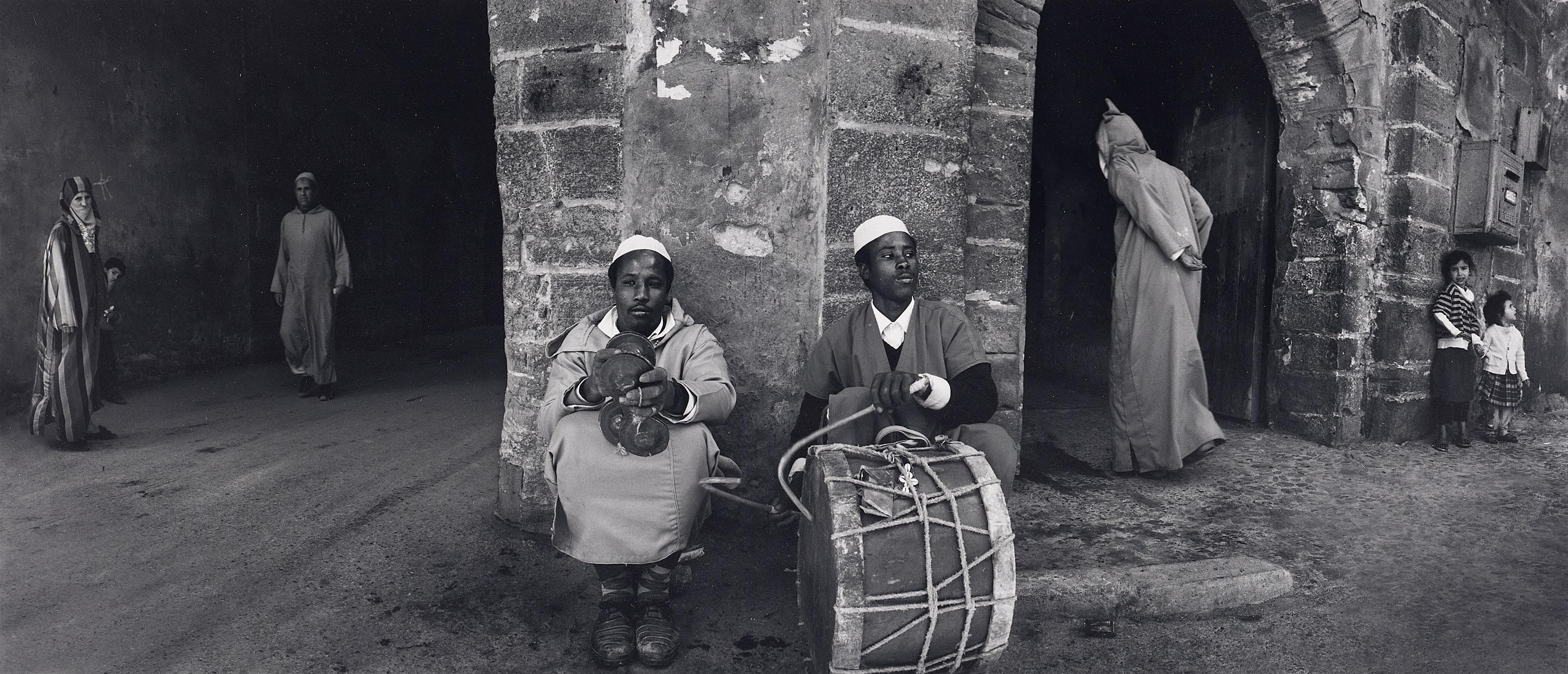 Kristoffer Albrecht
Joakim Eskildsen
Pentti Sammallahti - Al-Madina - Sechs Bilder aus Marokko - image-4