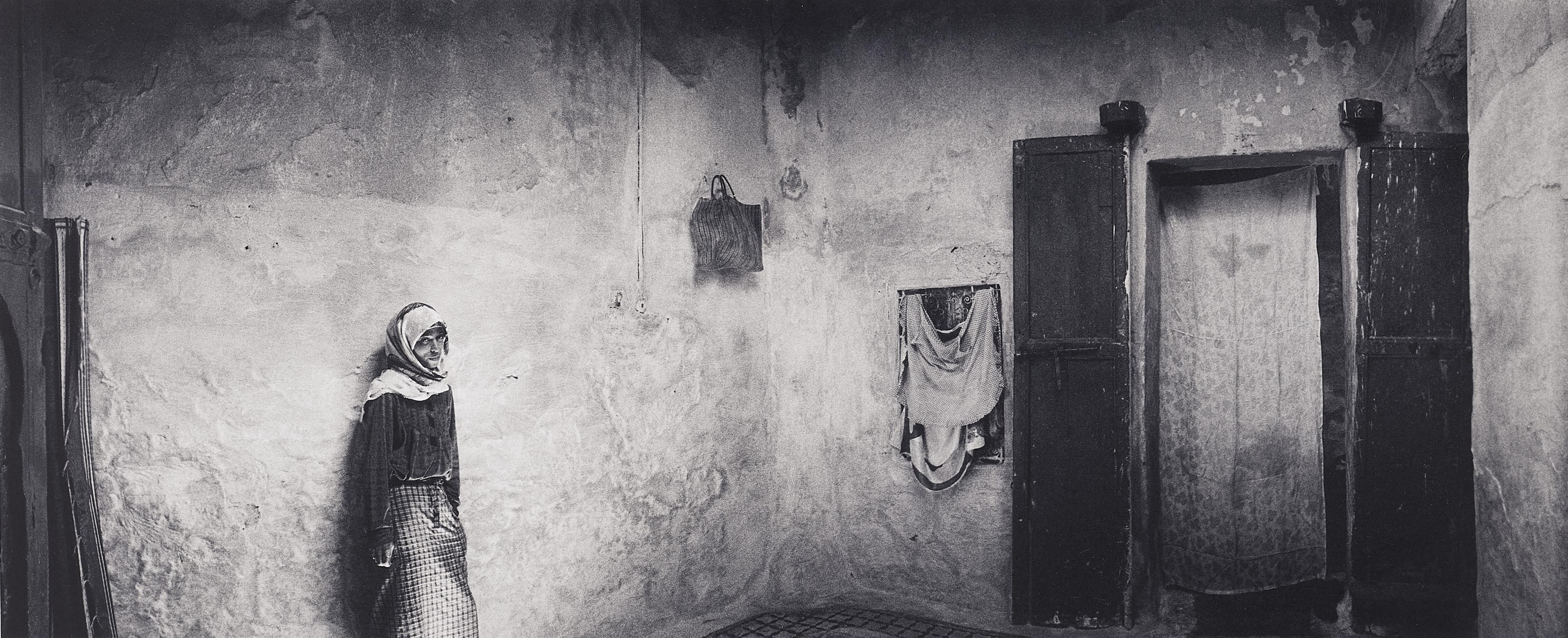 Kristoffer Albrecht
Joakim Eskildsen
Pentti Sammallahti - Al-Madina - Sechs Bilder aus Marokko - image-1