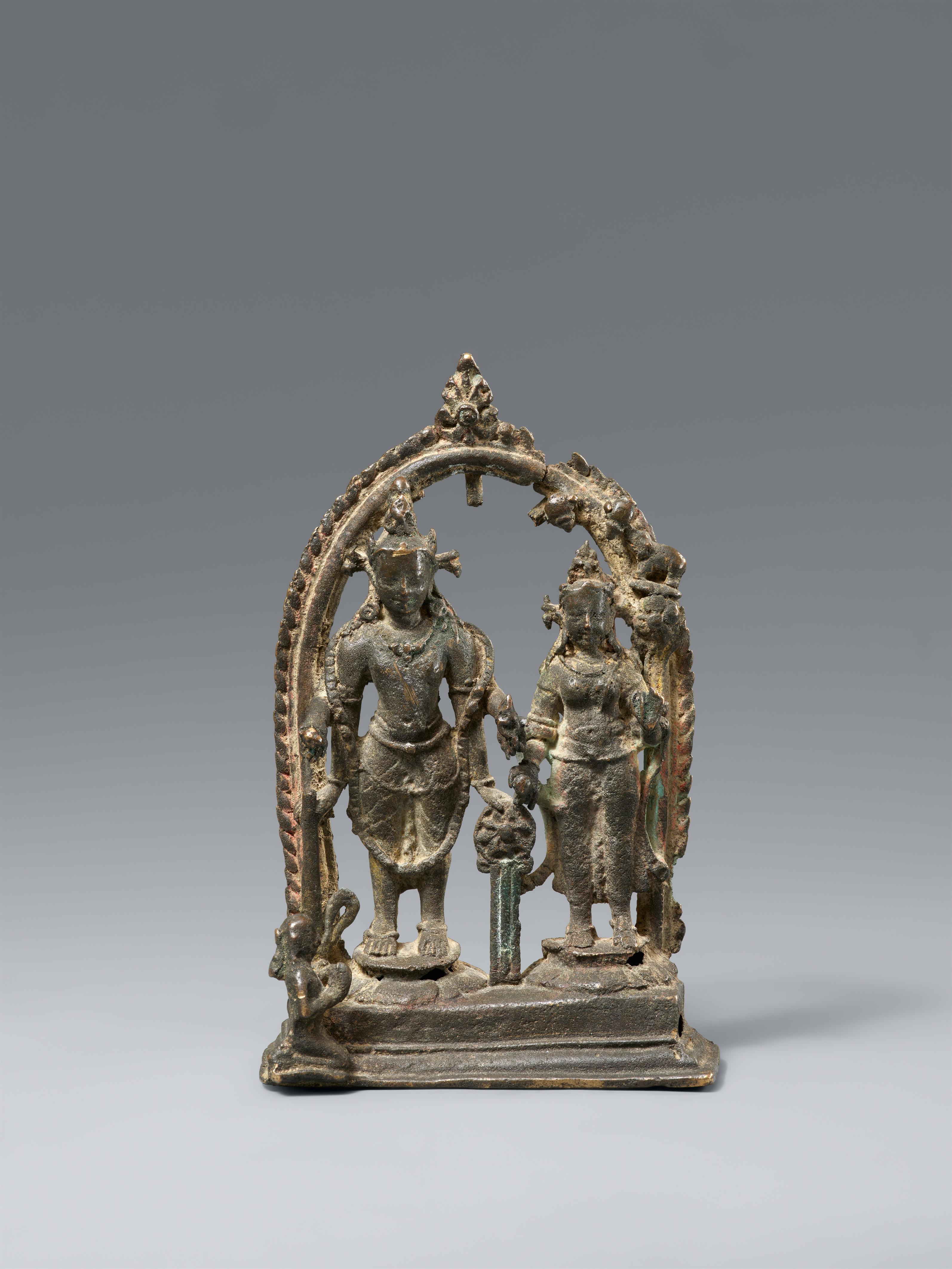 A Pala copper alloy altar of Vishnu and Lakshmi. Eastern India, Bihar. 9th/11th century - image-1