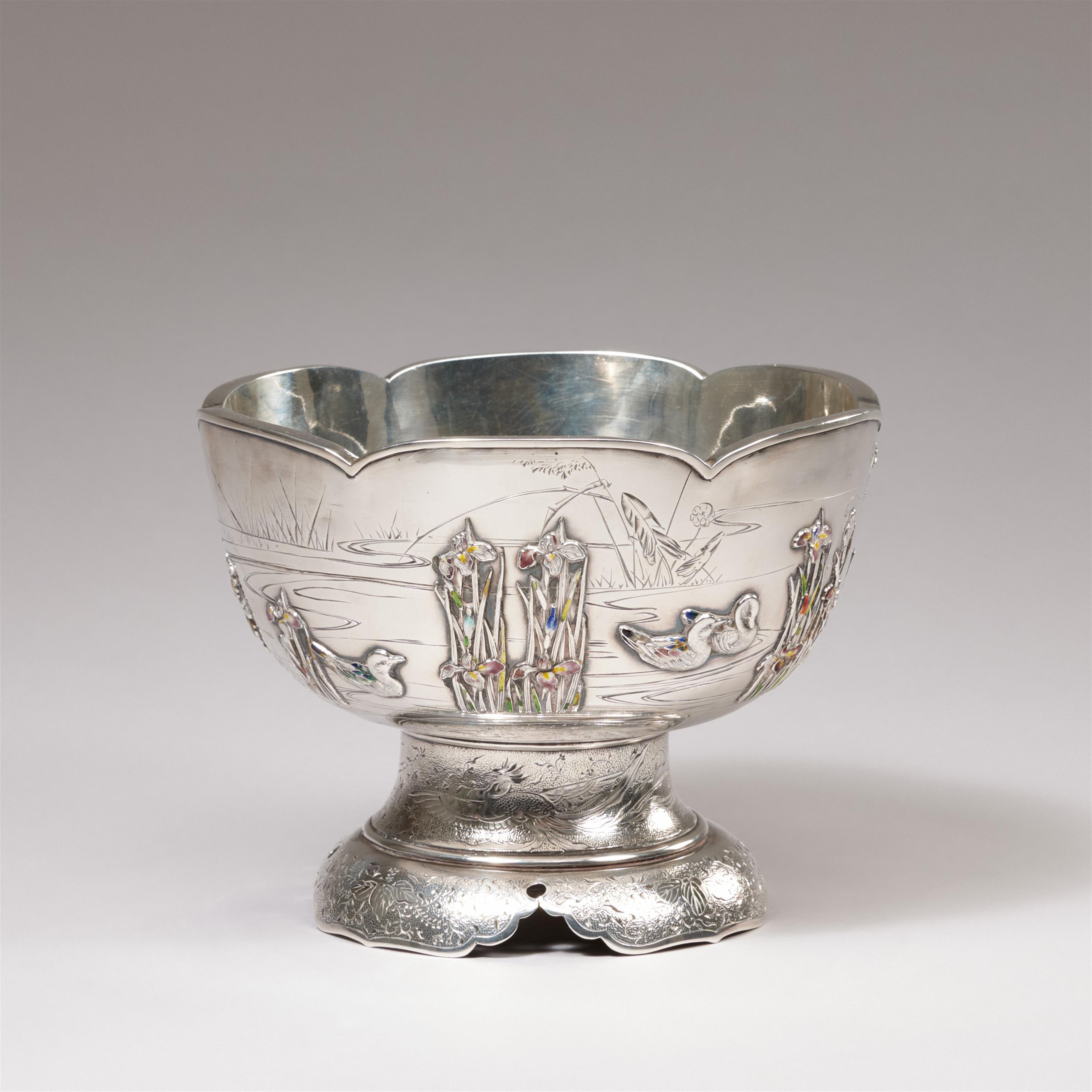A double-walled silver bowl with translucent enamel. Around 1900 - image-2