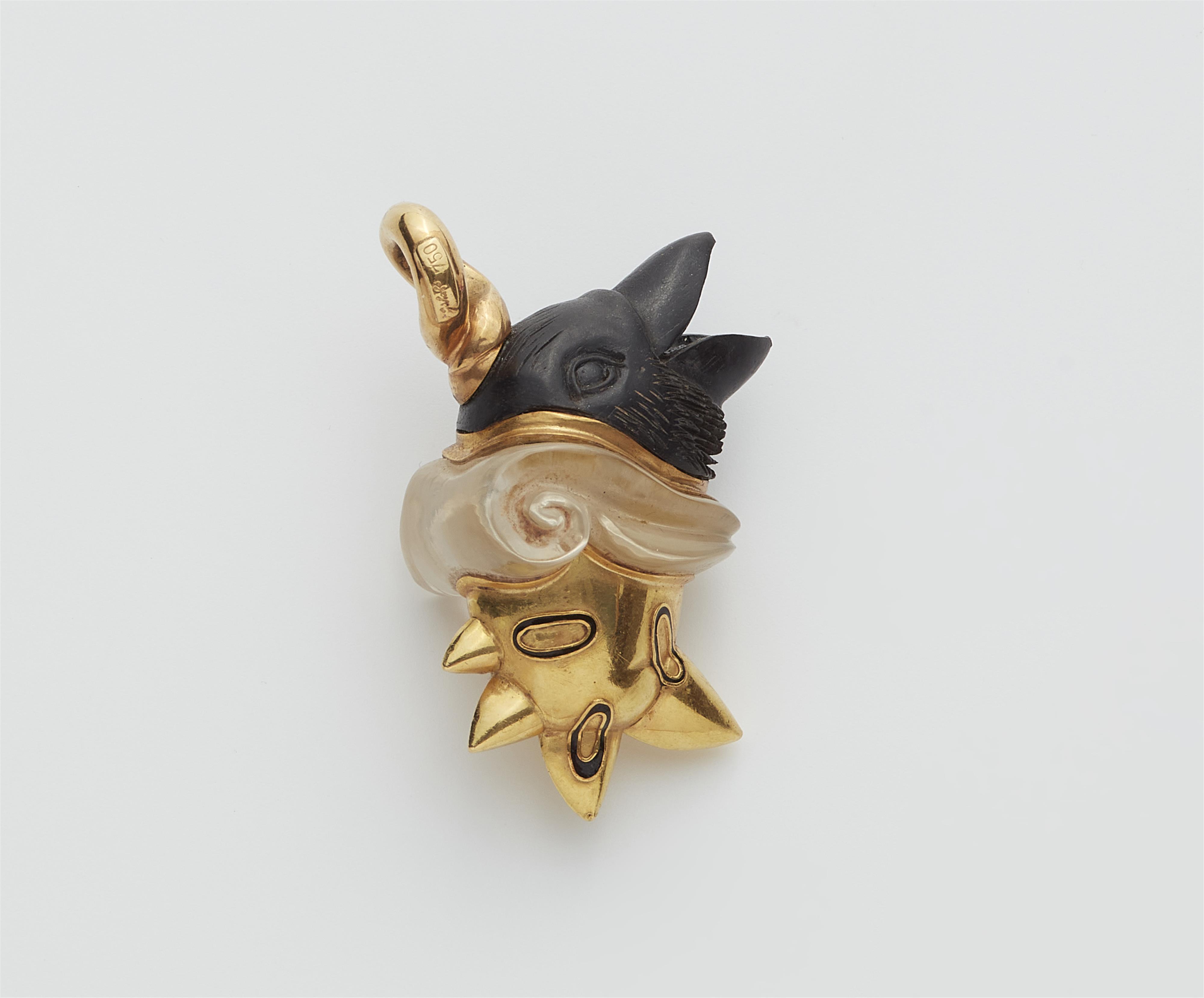 A German 18k gold ebony and rock crystal pendant "Raven in Armour". One of a kind. - image-3