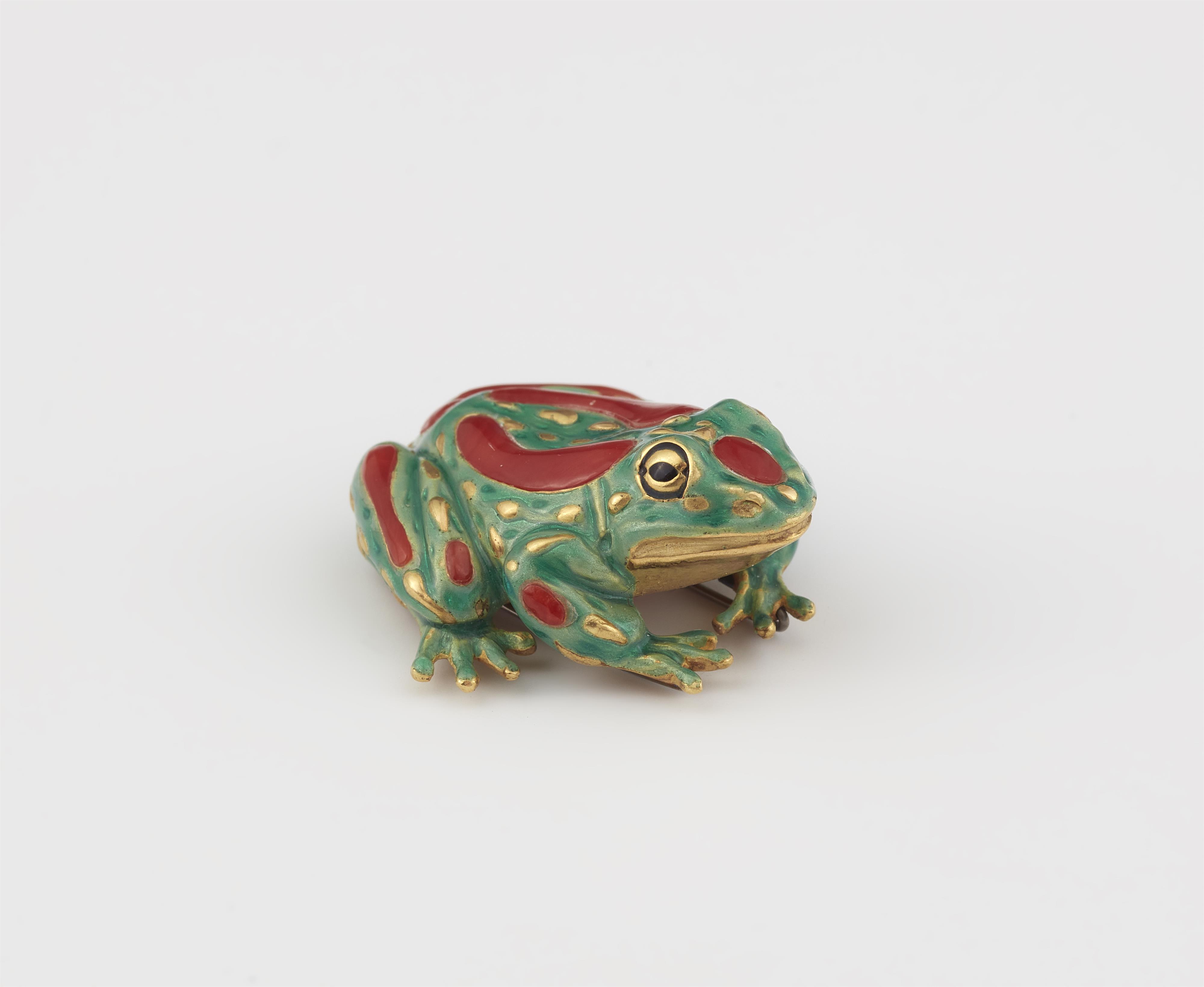 A German 18k gold enamel and red coral brooch "green frog with red coral spots". One of a kind. - image-1