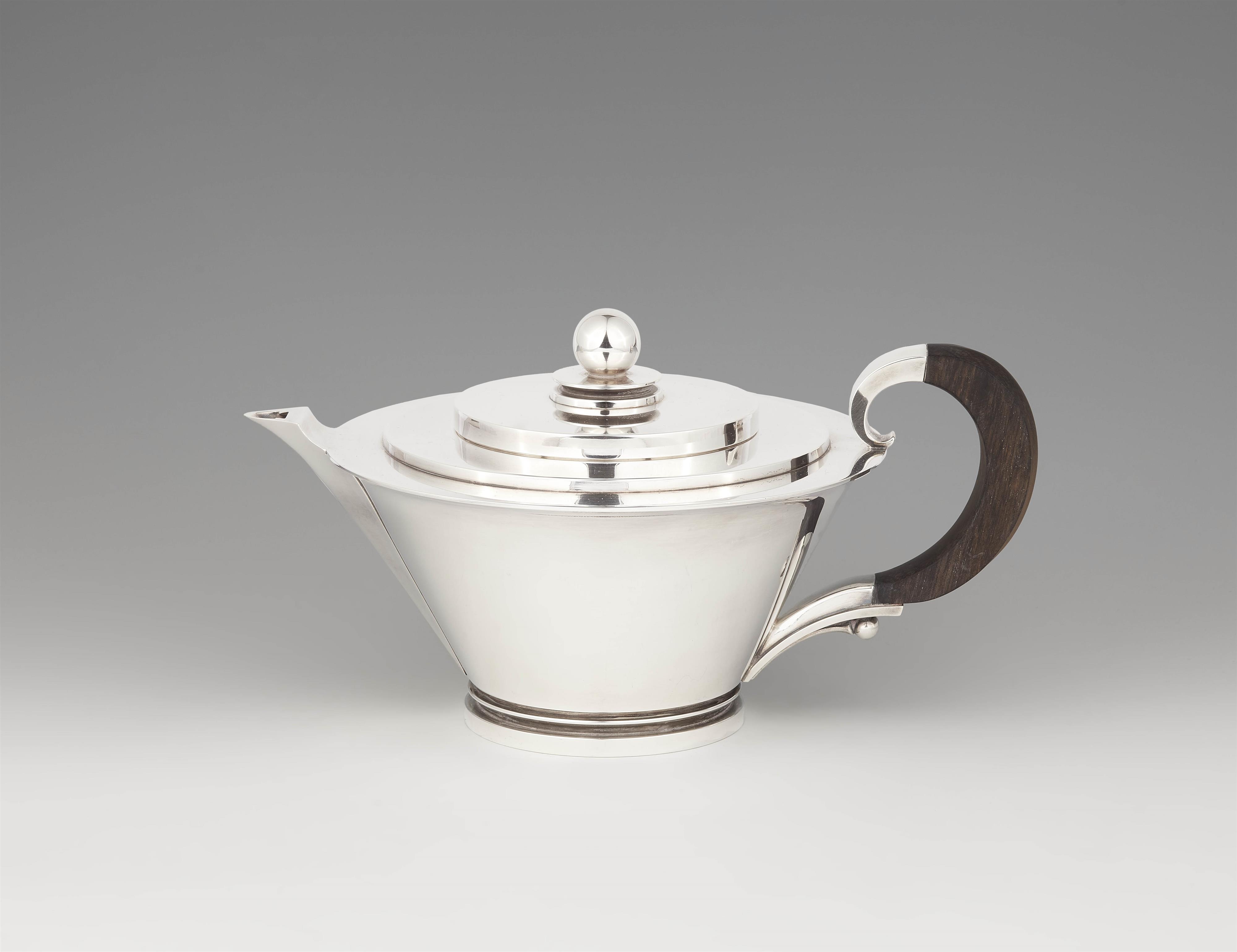 A Copenhagen silver teapot, model no. 600 - image-1