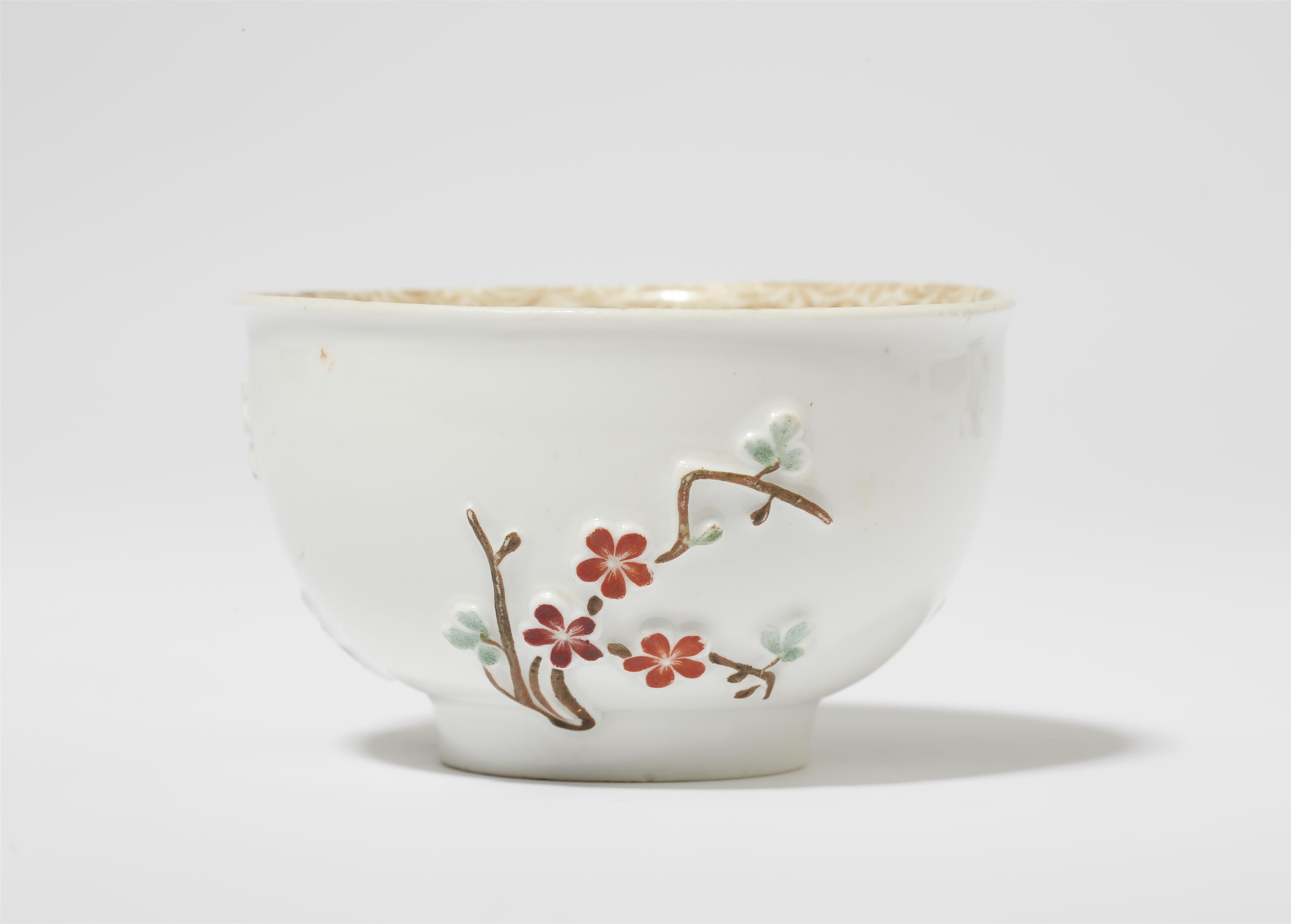 Five Meissen porcelain items with "hausmaler" decor - image-8