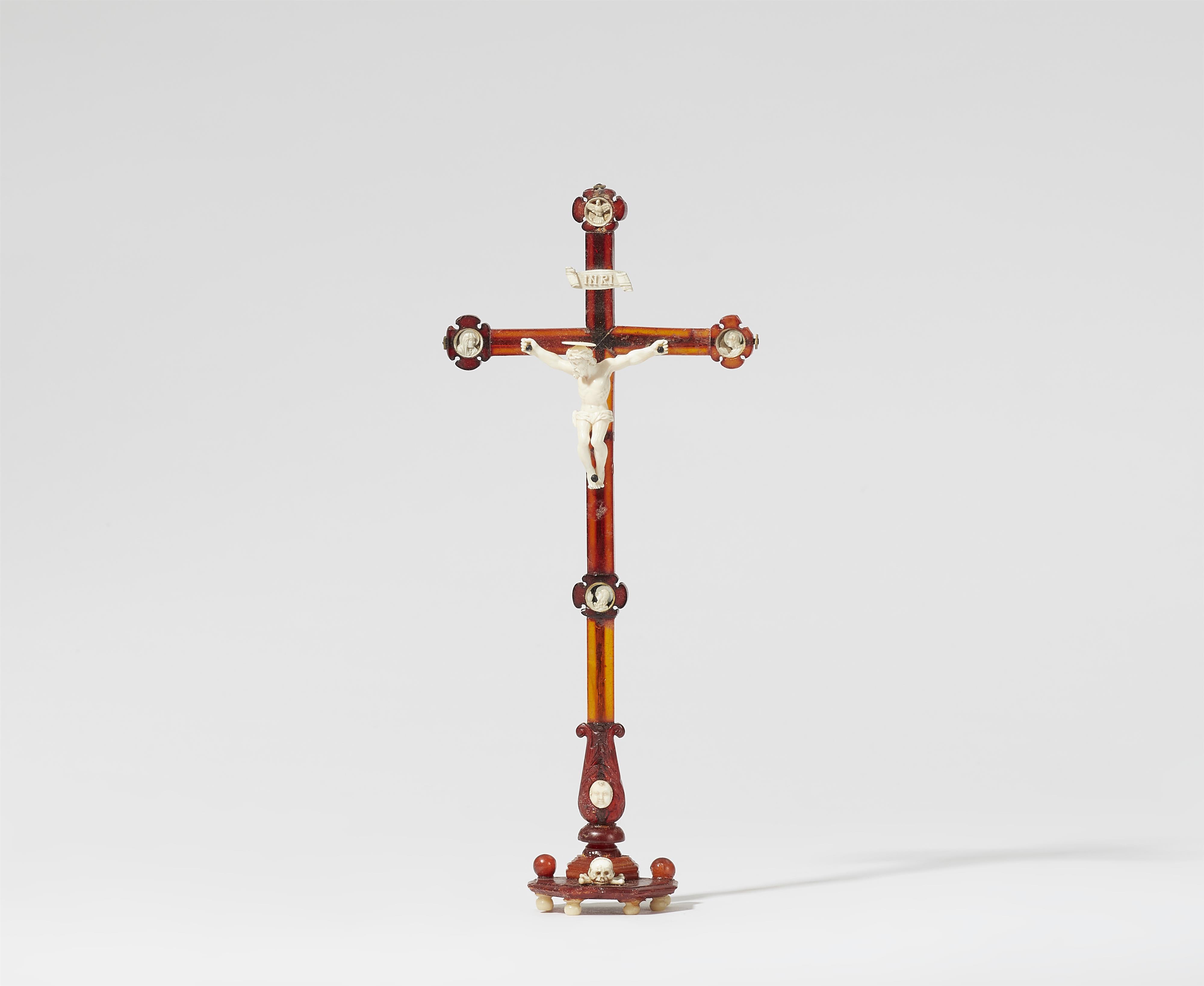 A Baltic amber and ivory table crucifix - image-1