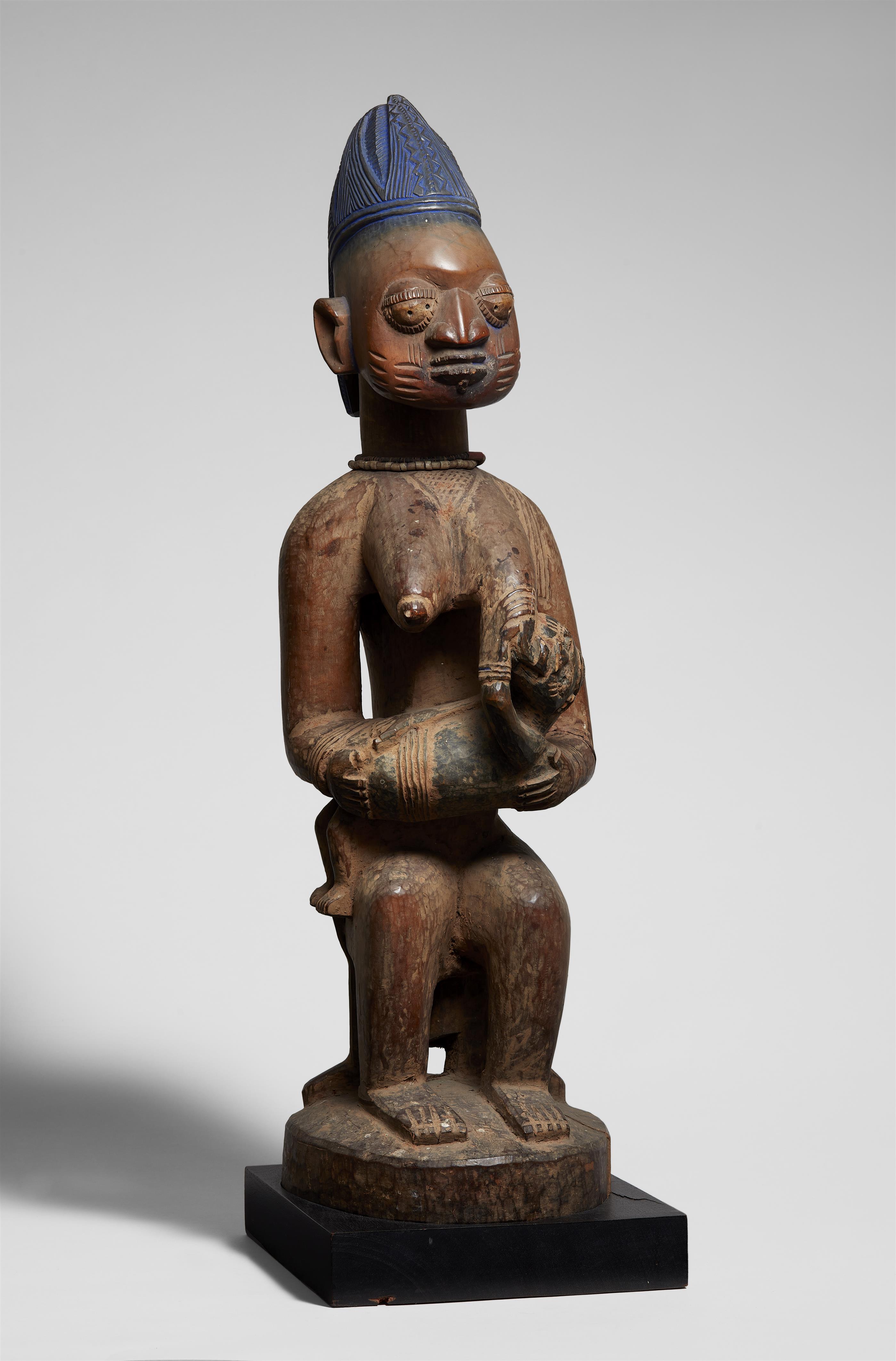 YORUBA MATERNITY FIGURE 
Probably by the master sculptor, Maku of Erin - image-3