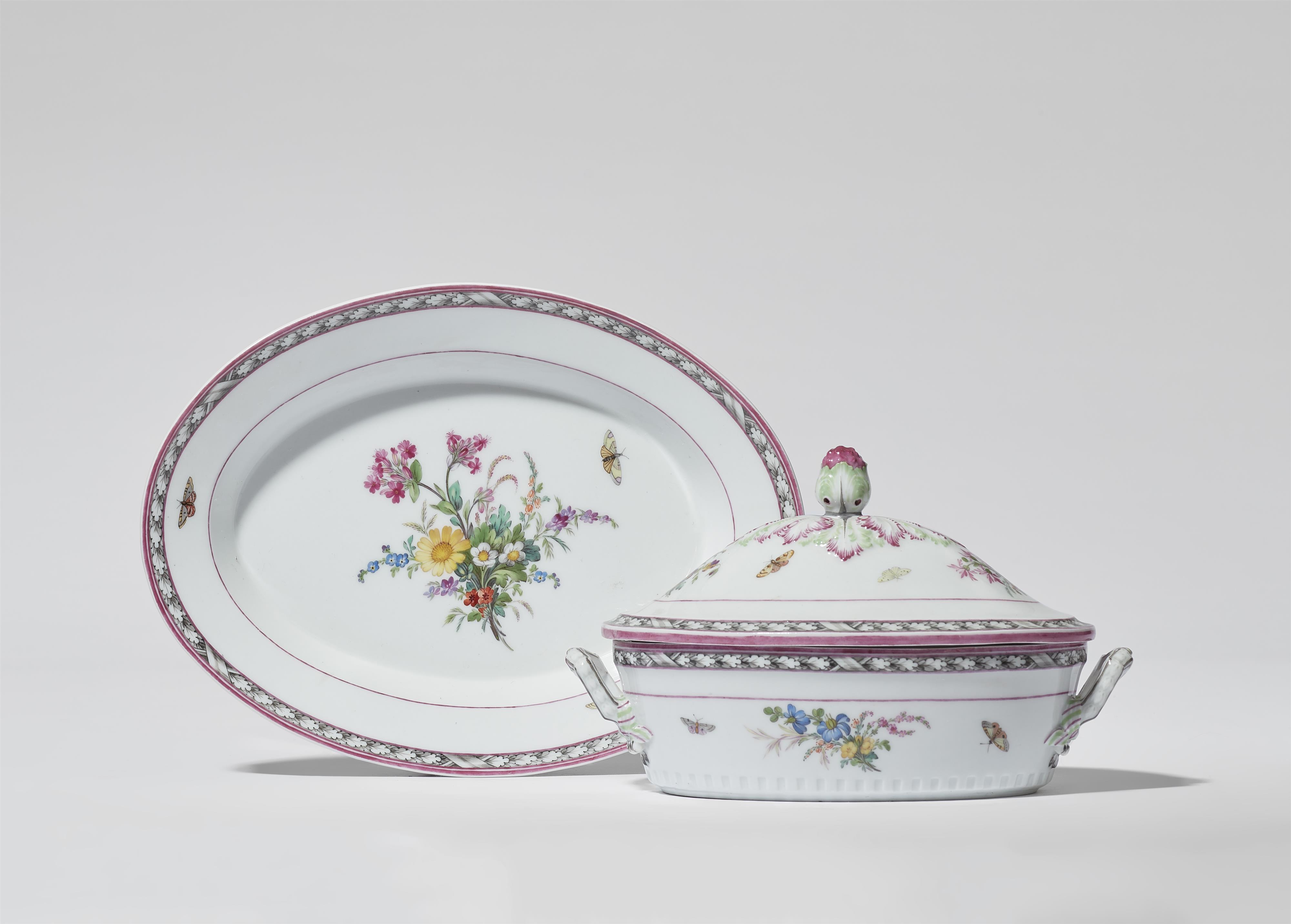 A small Berlin KPM neoclassical porcelain tureen and stand - image-1