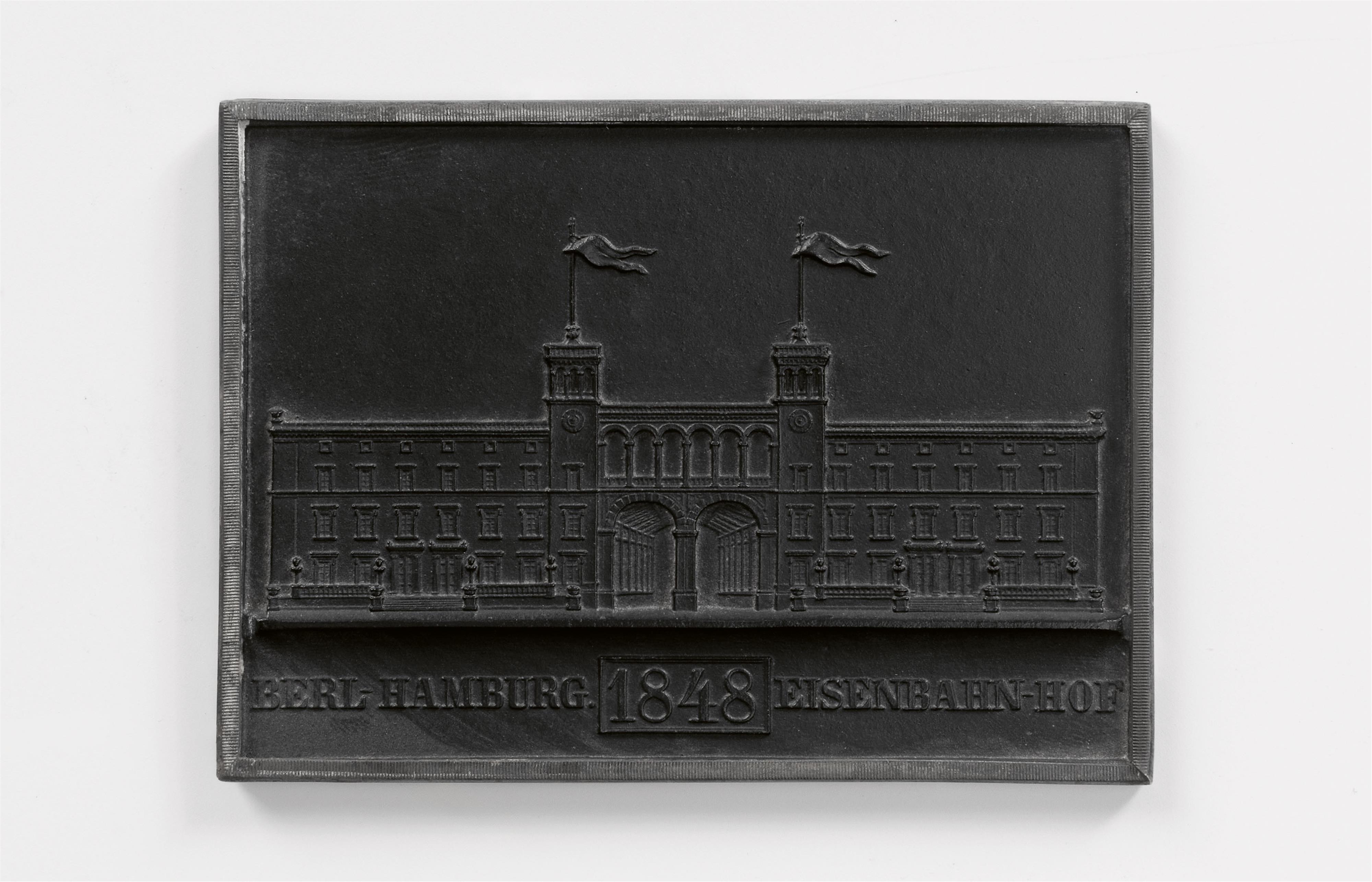 A cast iron New Year's plaque inscribed "BERL- HAMBURG. 1848 EISENBAHN-HOF" - image-1