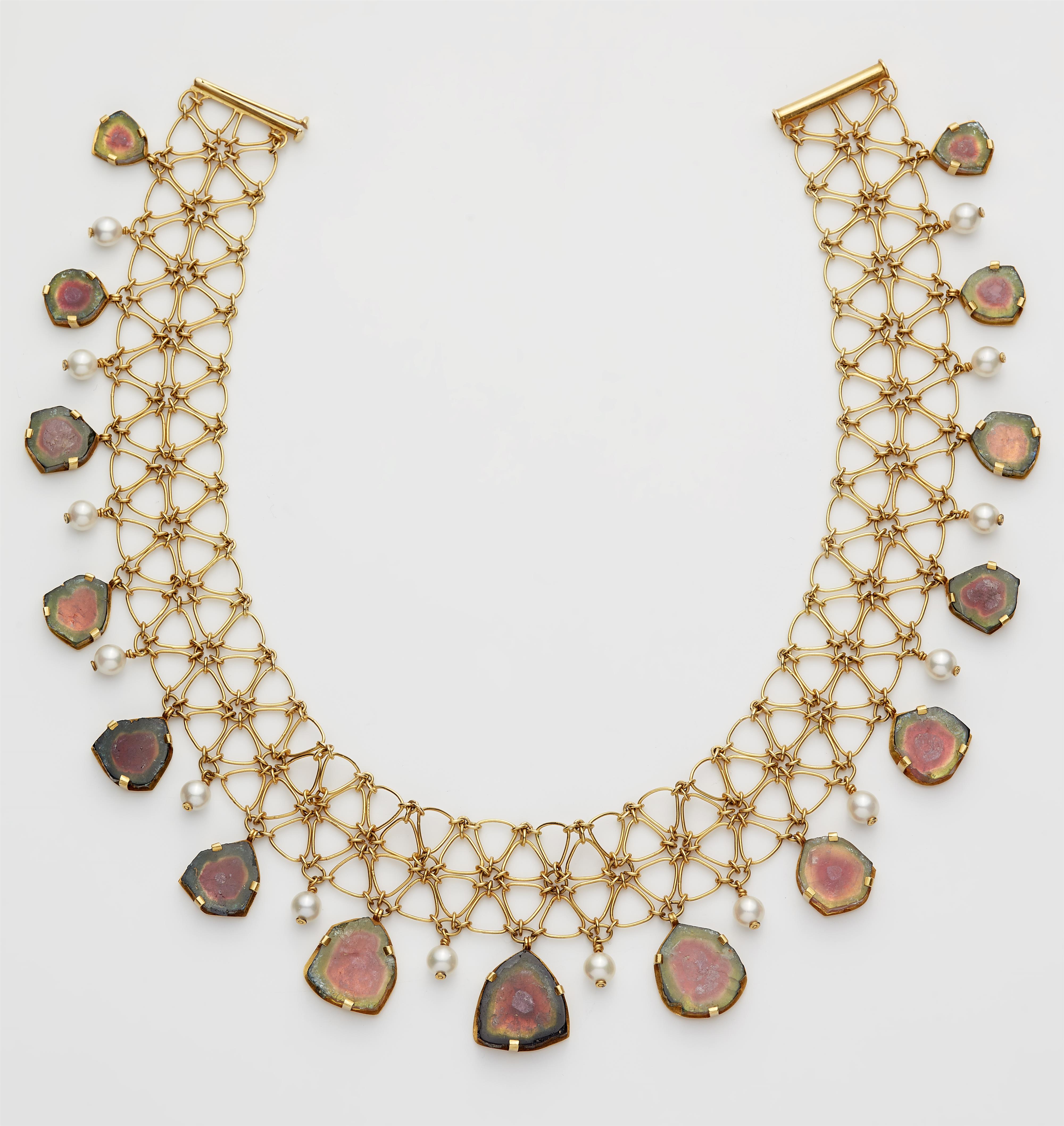 An 18k gold wire watermelon tourmaline and pearl fringe necklace. - image-1