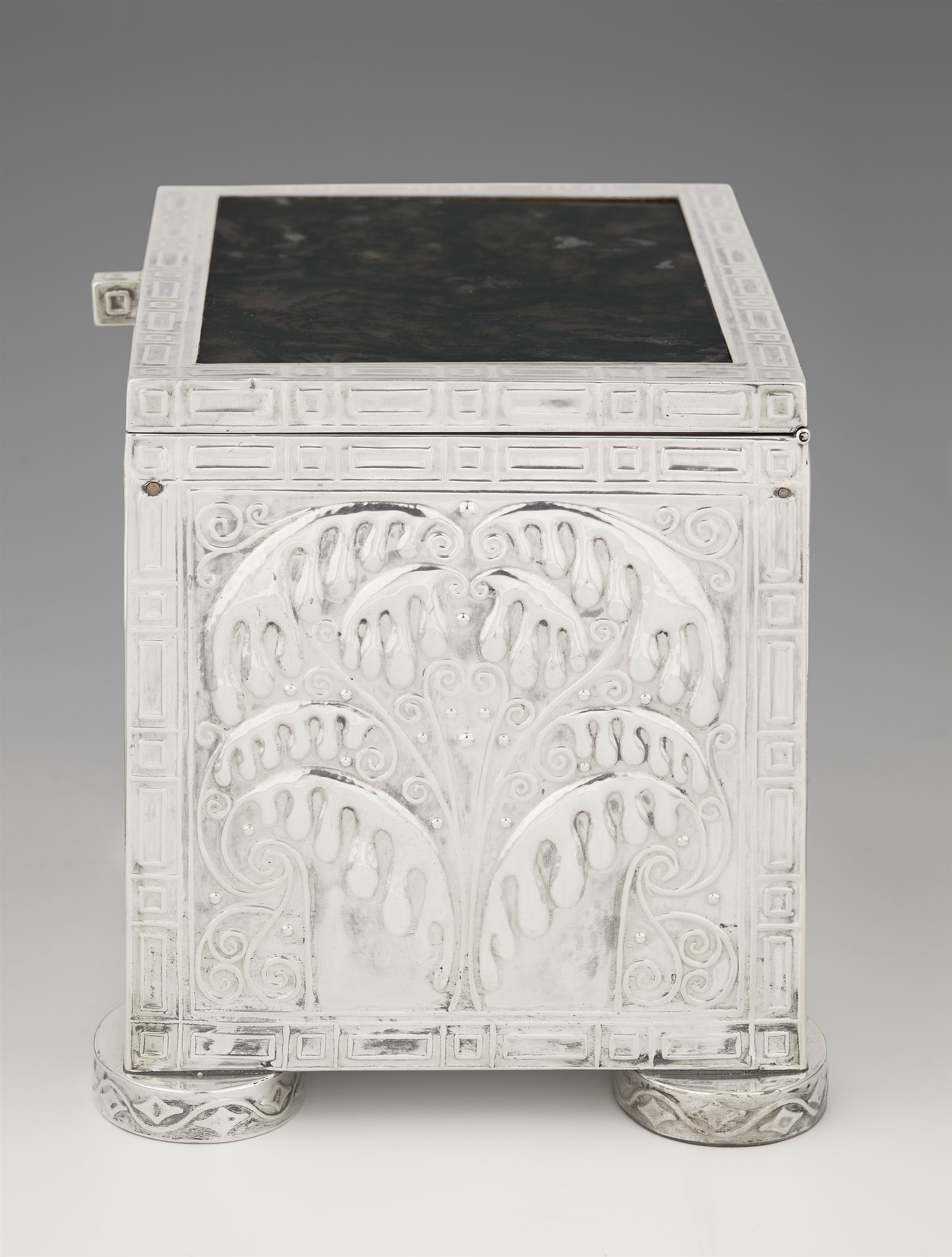 A rare silver and moss agate casket by Josef Hoffmann - image-4