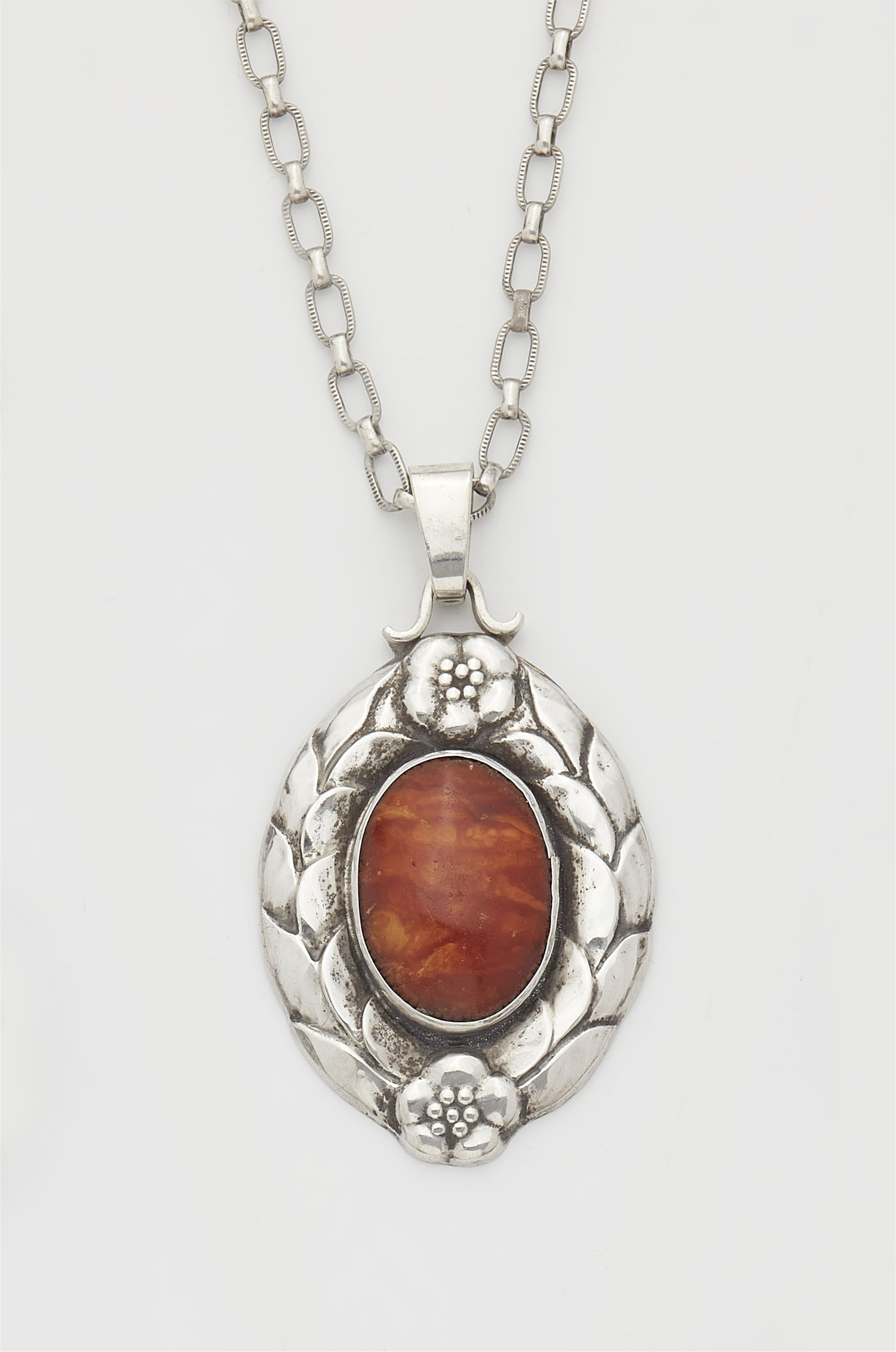 A Jugendstil silver necklace - image-1