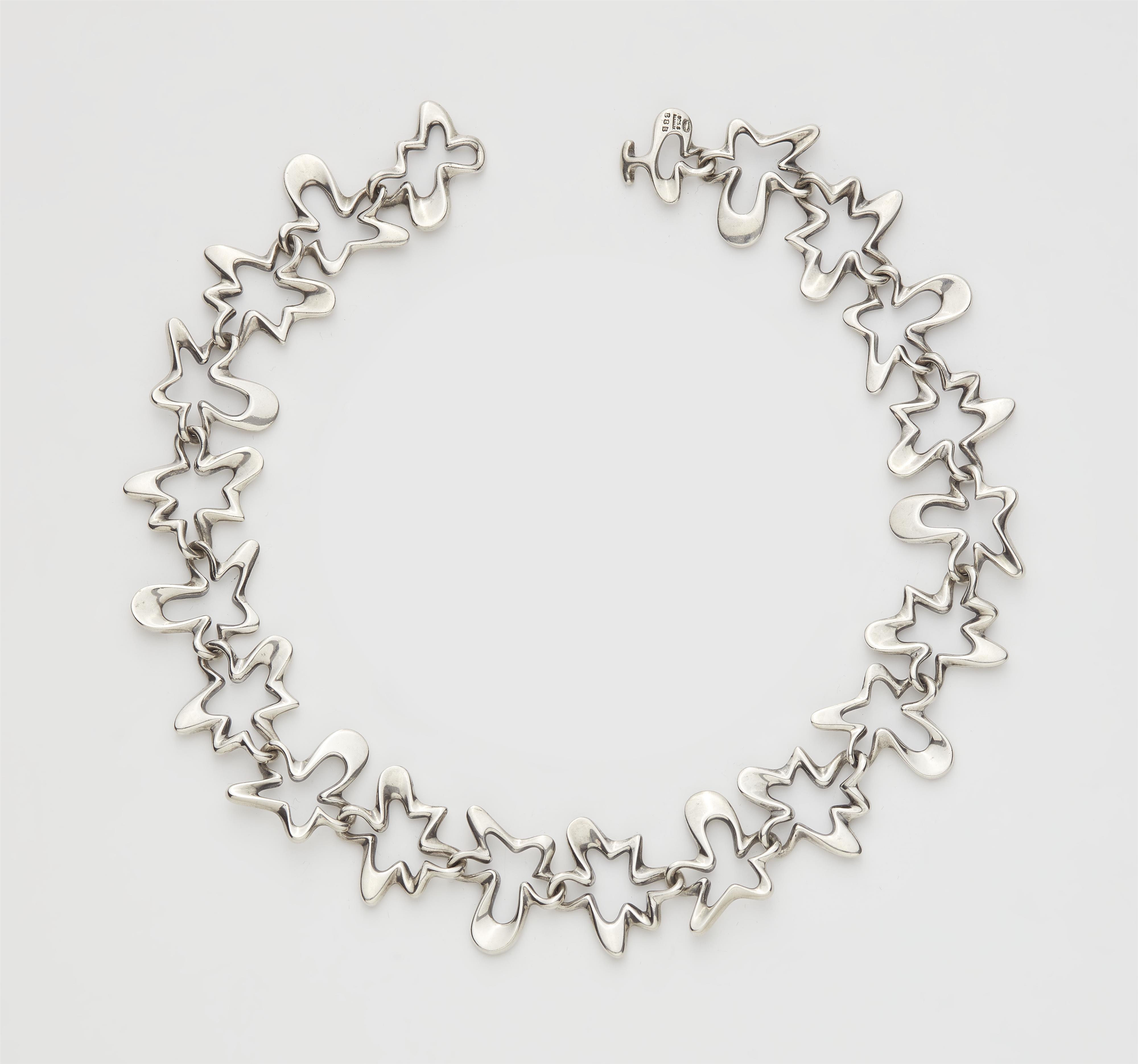 A mid-century Copenhagen silver necklace, model no. 88 - image-1