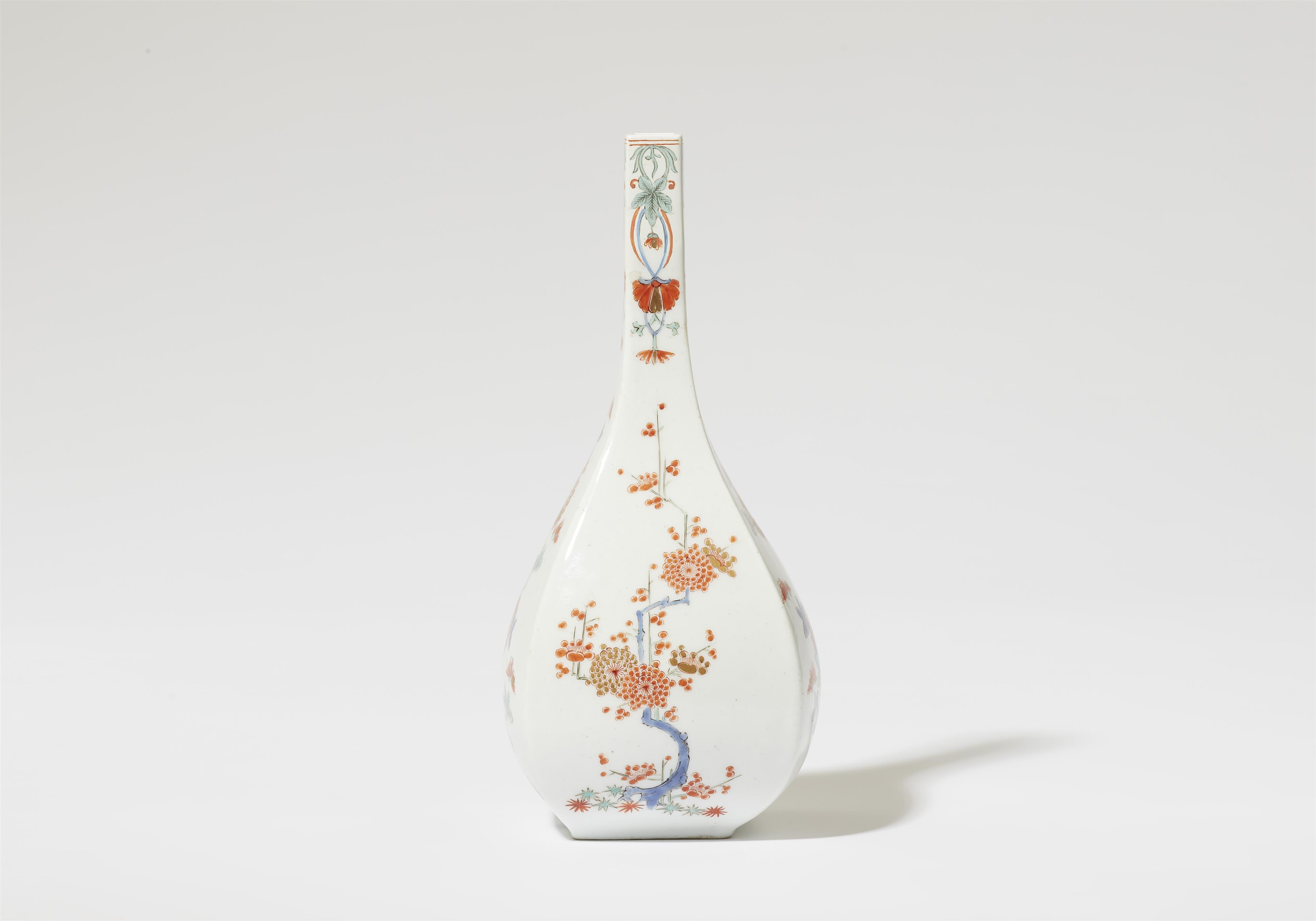 A Meissen porcelain sake flask - image-2