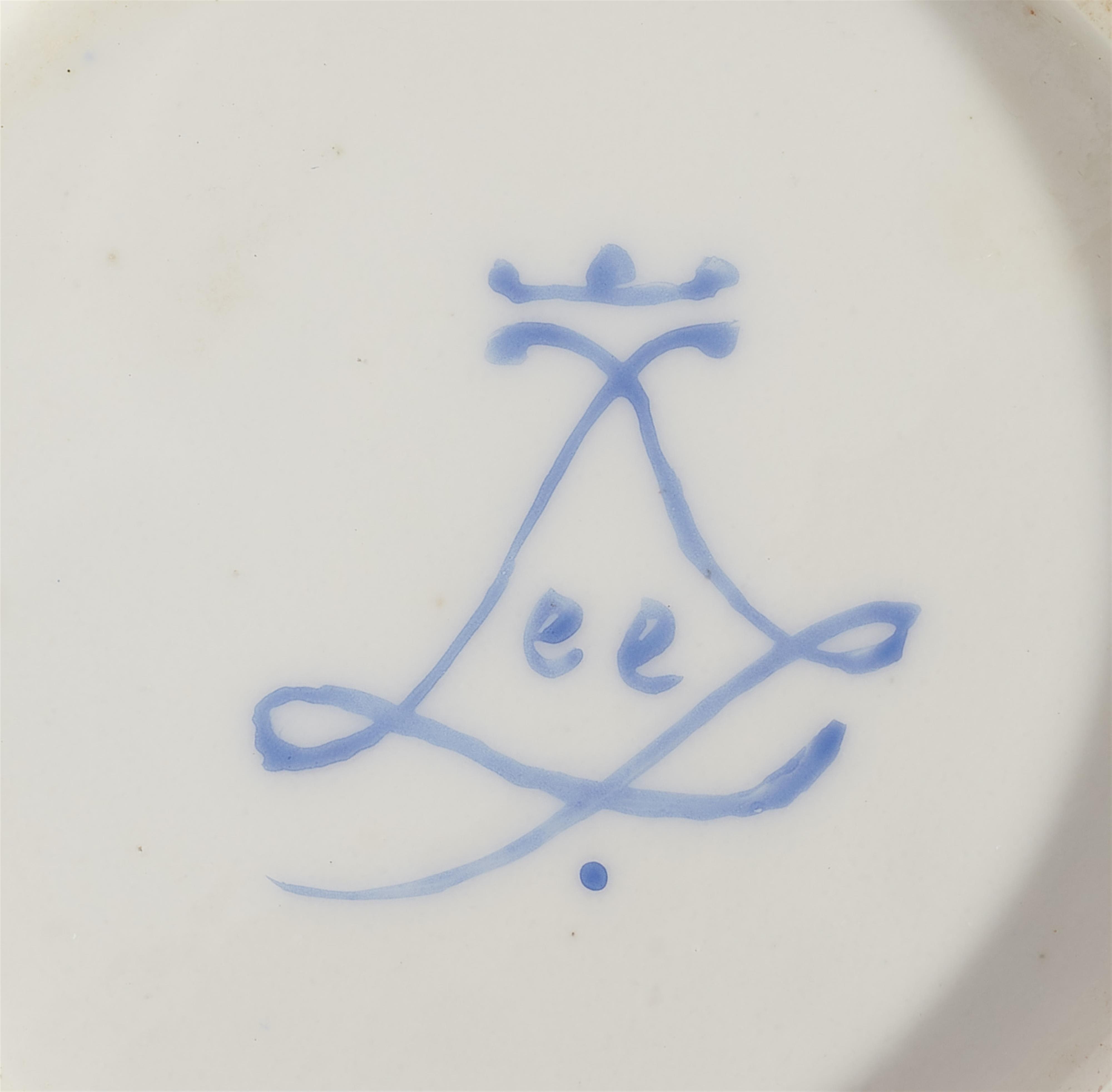 A Sèvres soft porcelain teapot and sugar box with putti - image-4