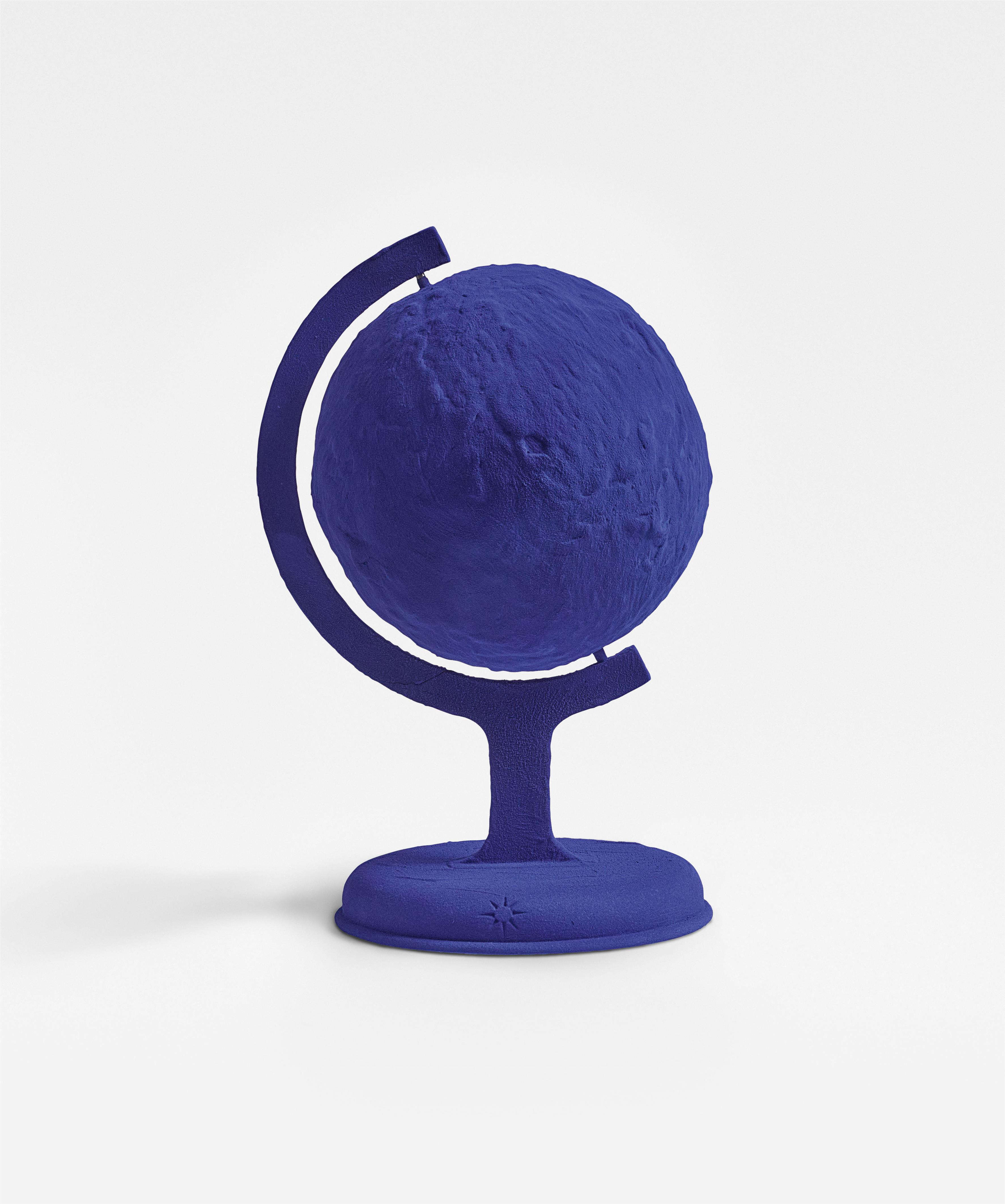 Yves Klein - La Terre bleue - image-1