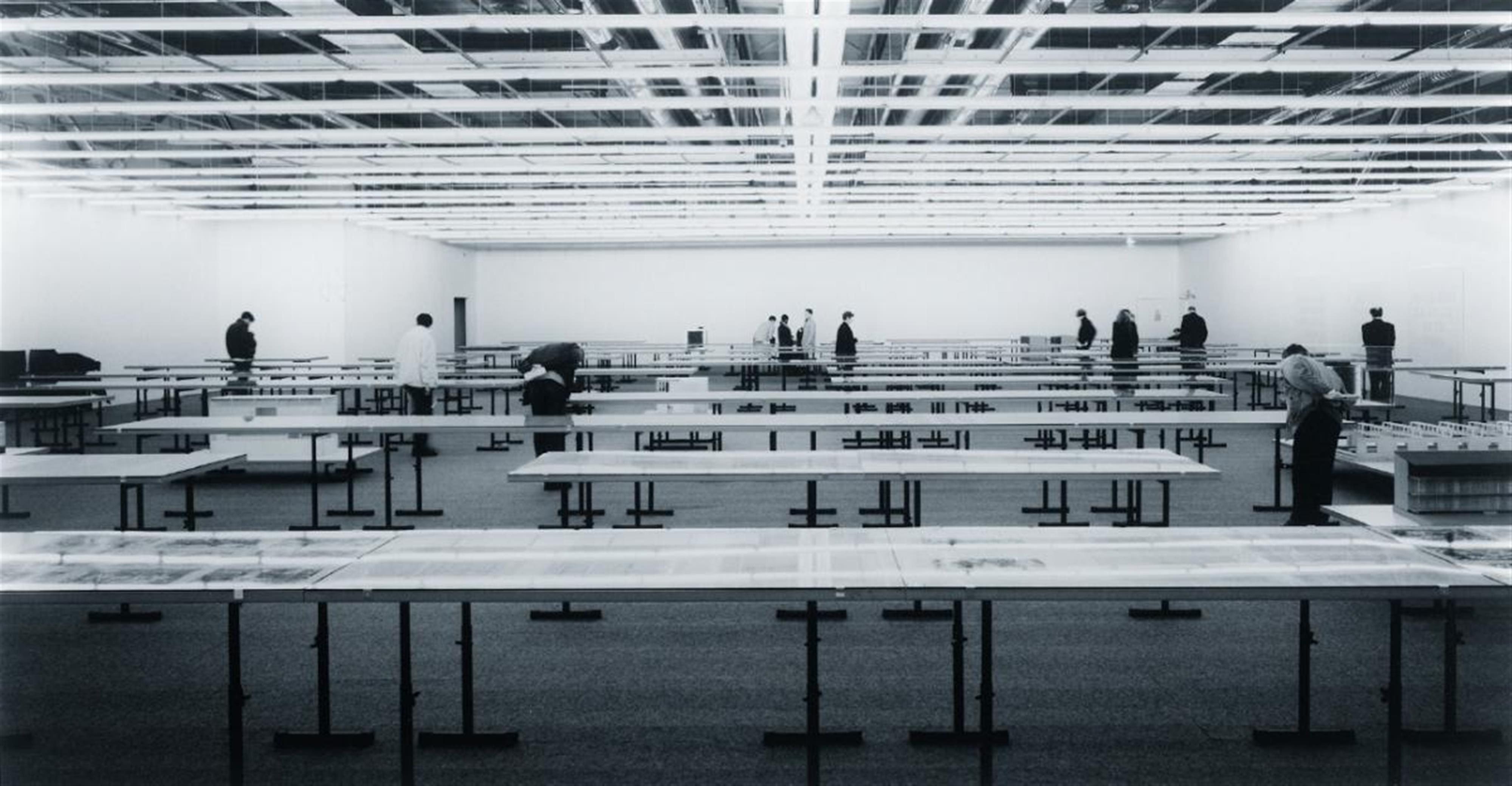 Andreas Gursky - Centre Pompidou - image-1