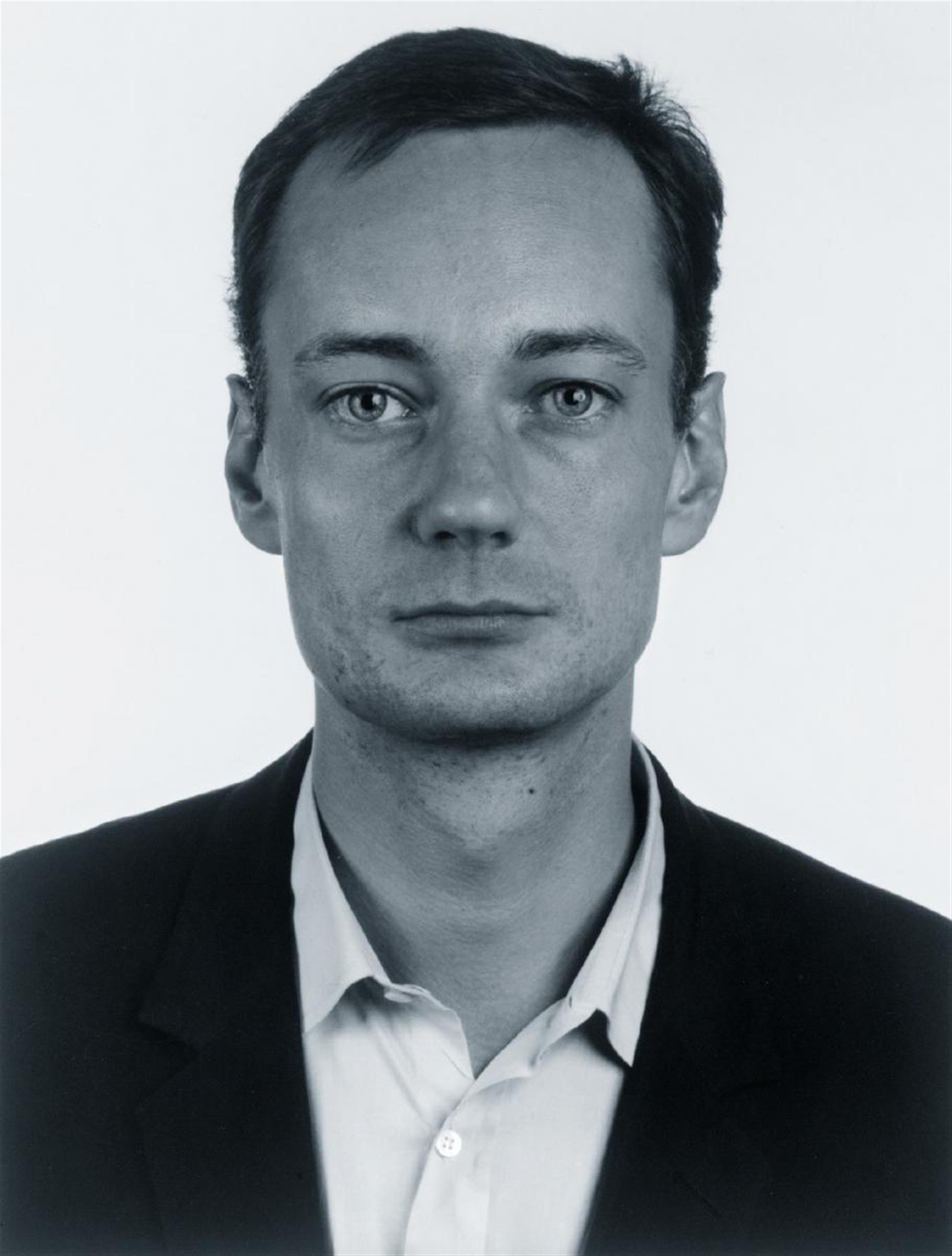 Thomas Ruff - Portrait Josef Strau - image-1