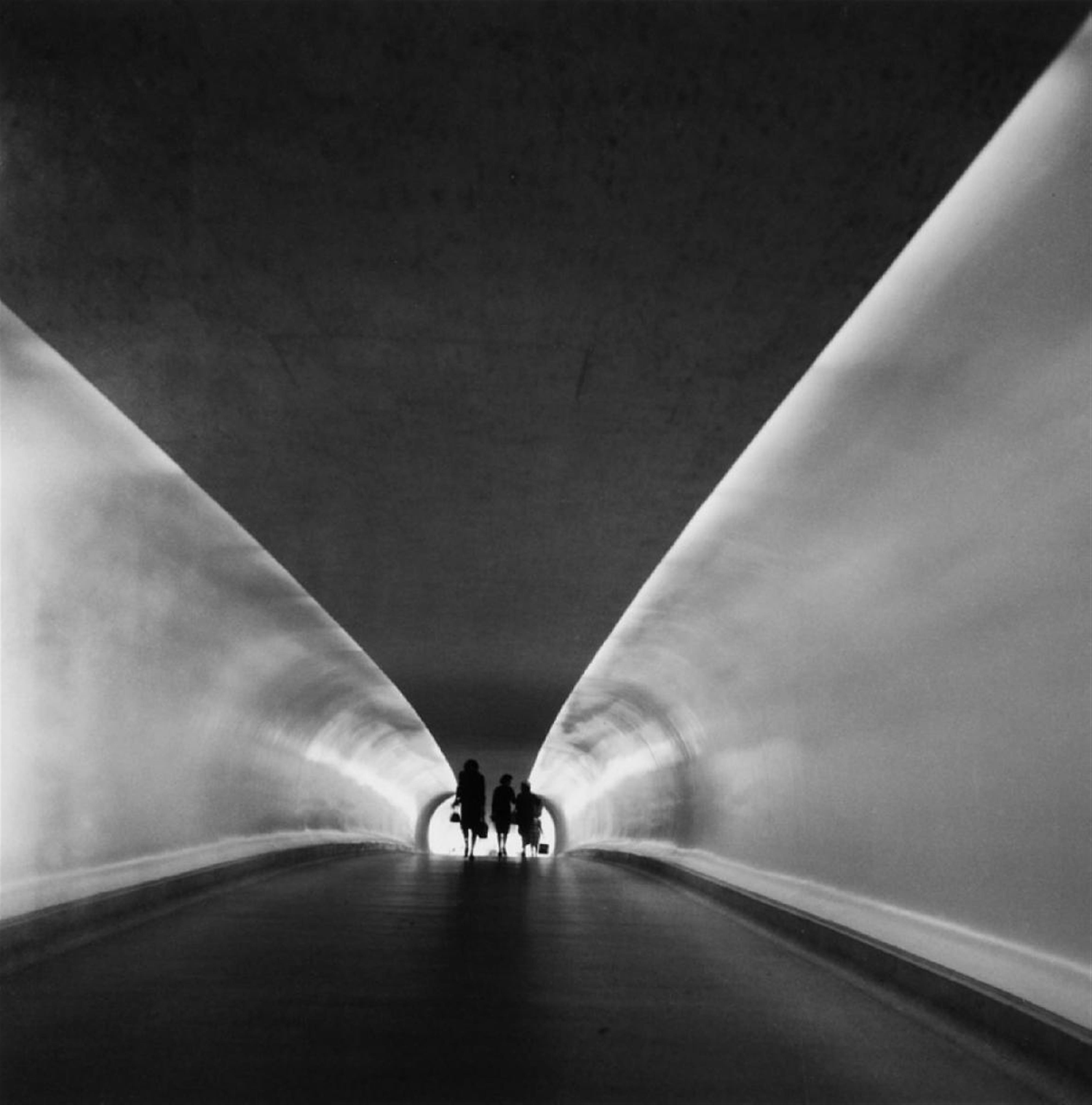 Bedrich Grunzweig - TWA Tunnel - image-1