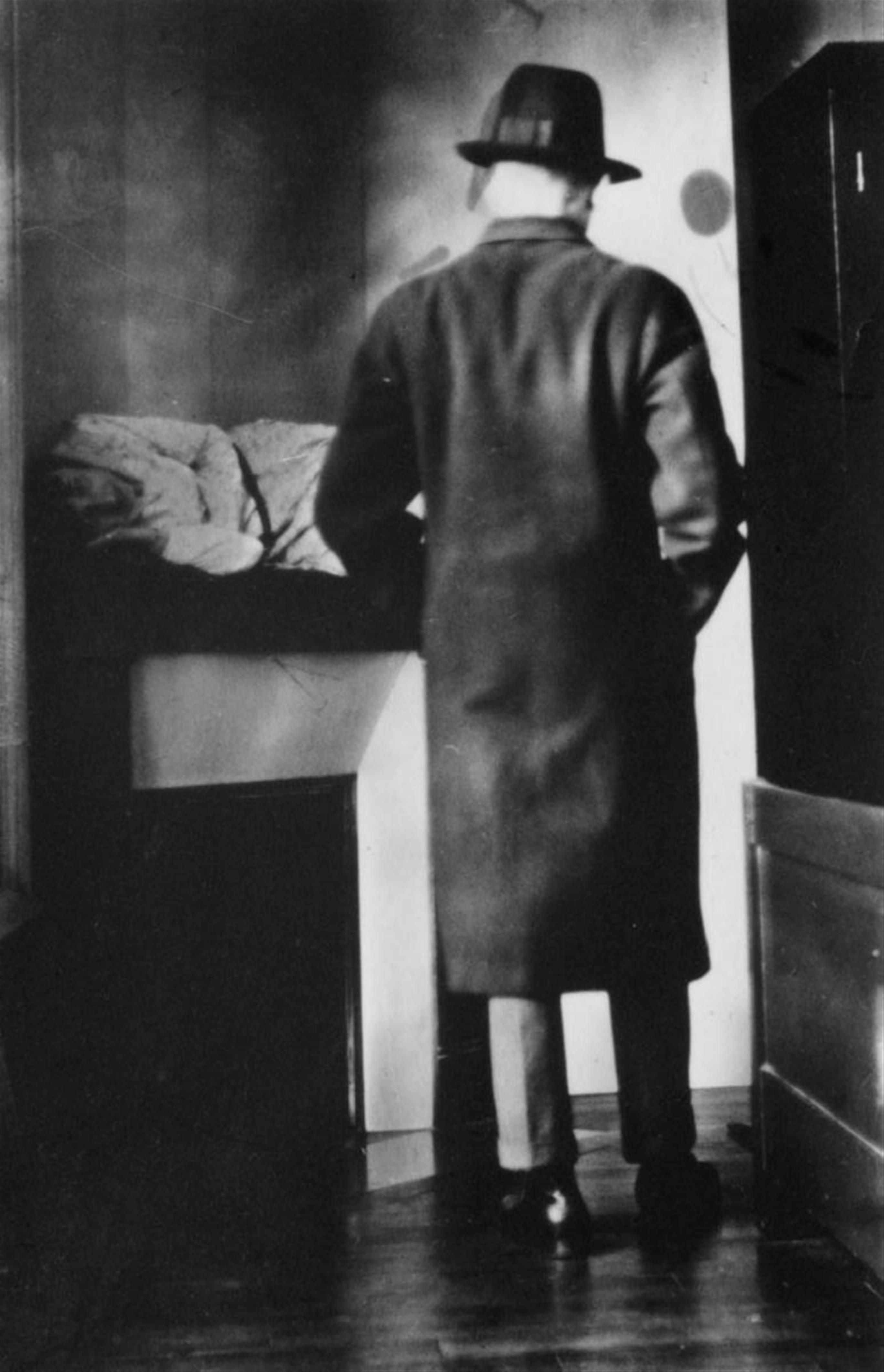 René Magritte - La Fidélité des Images - image-2