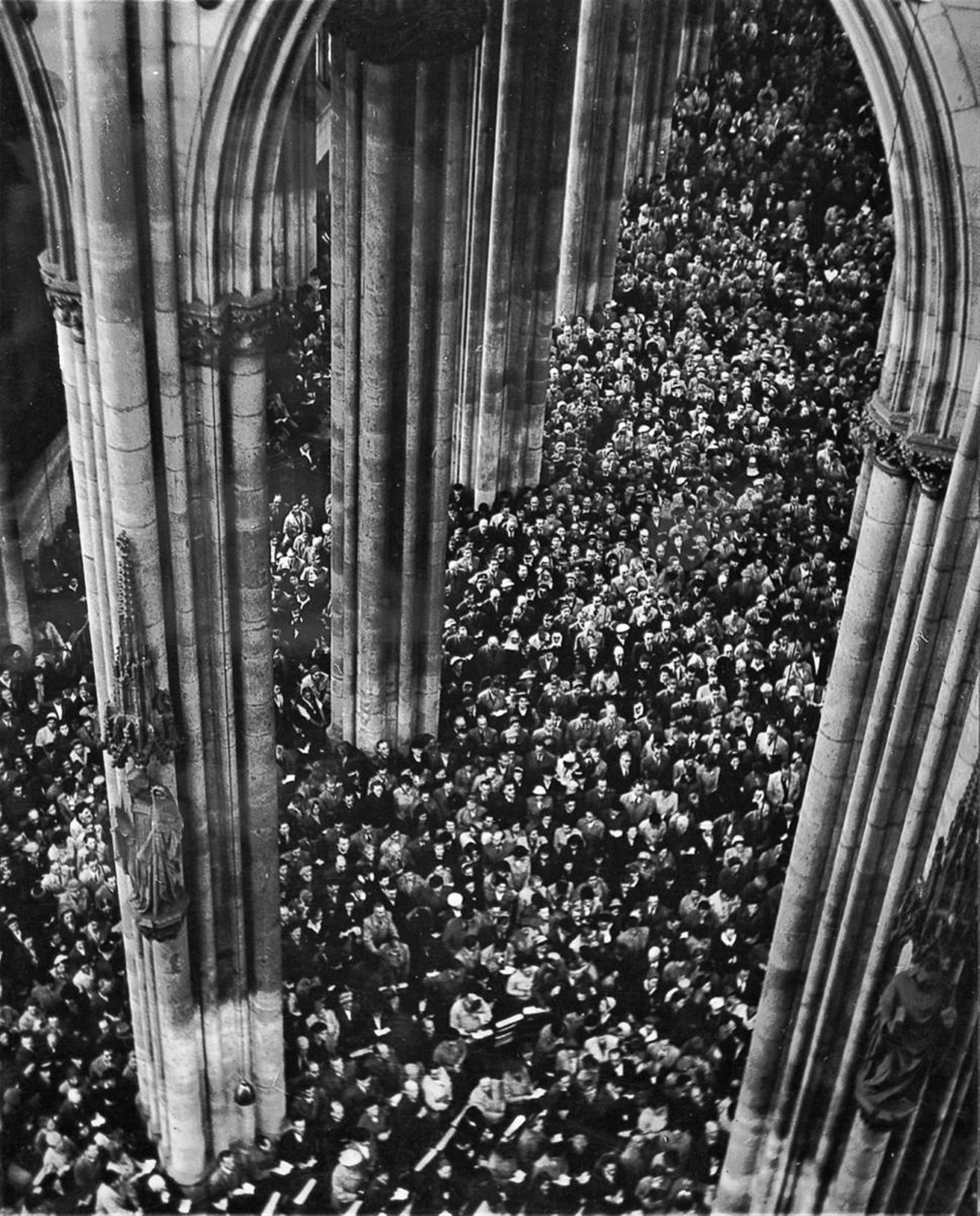 Hannes Kilian - COLOGNE CATHEDRAL - image-1