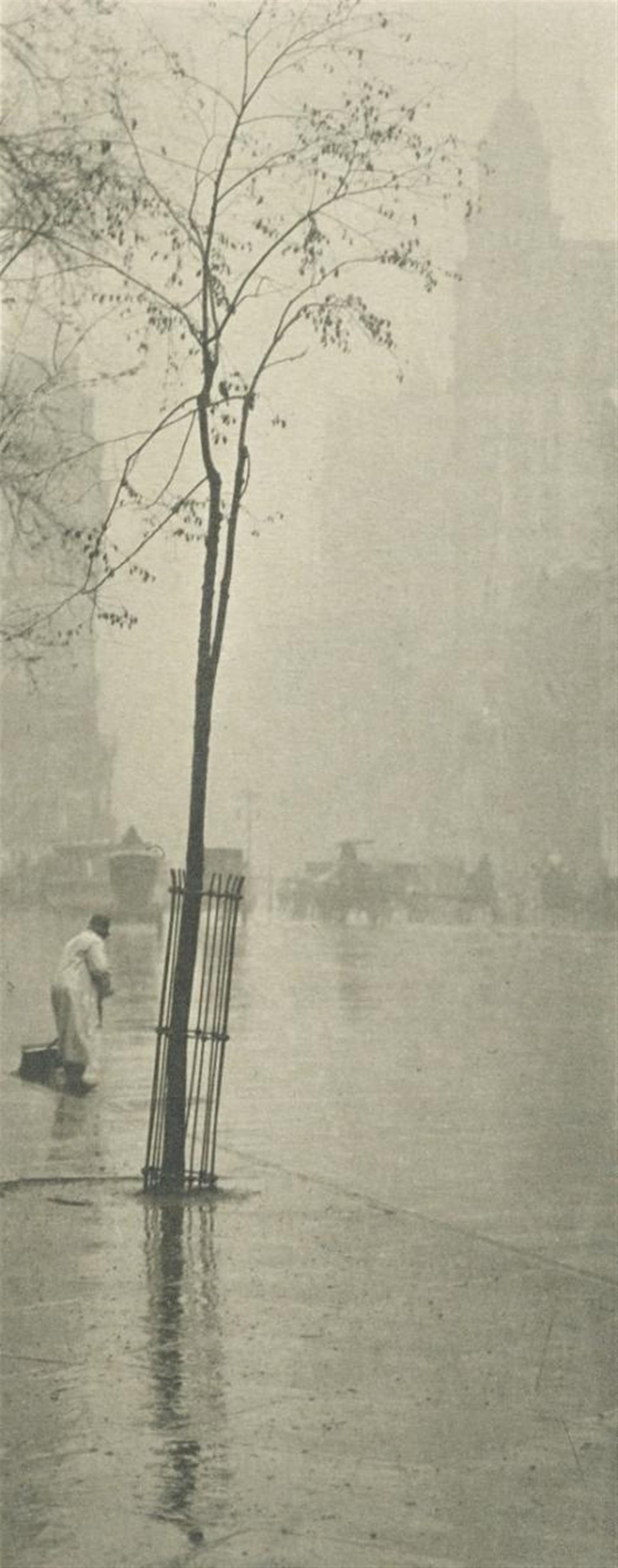 Alfred Stieglitz - SPRING SHOWERS, NEW YORK - image-1