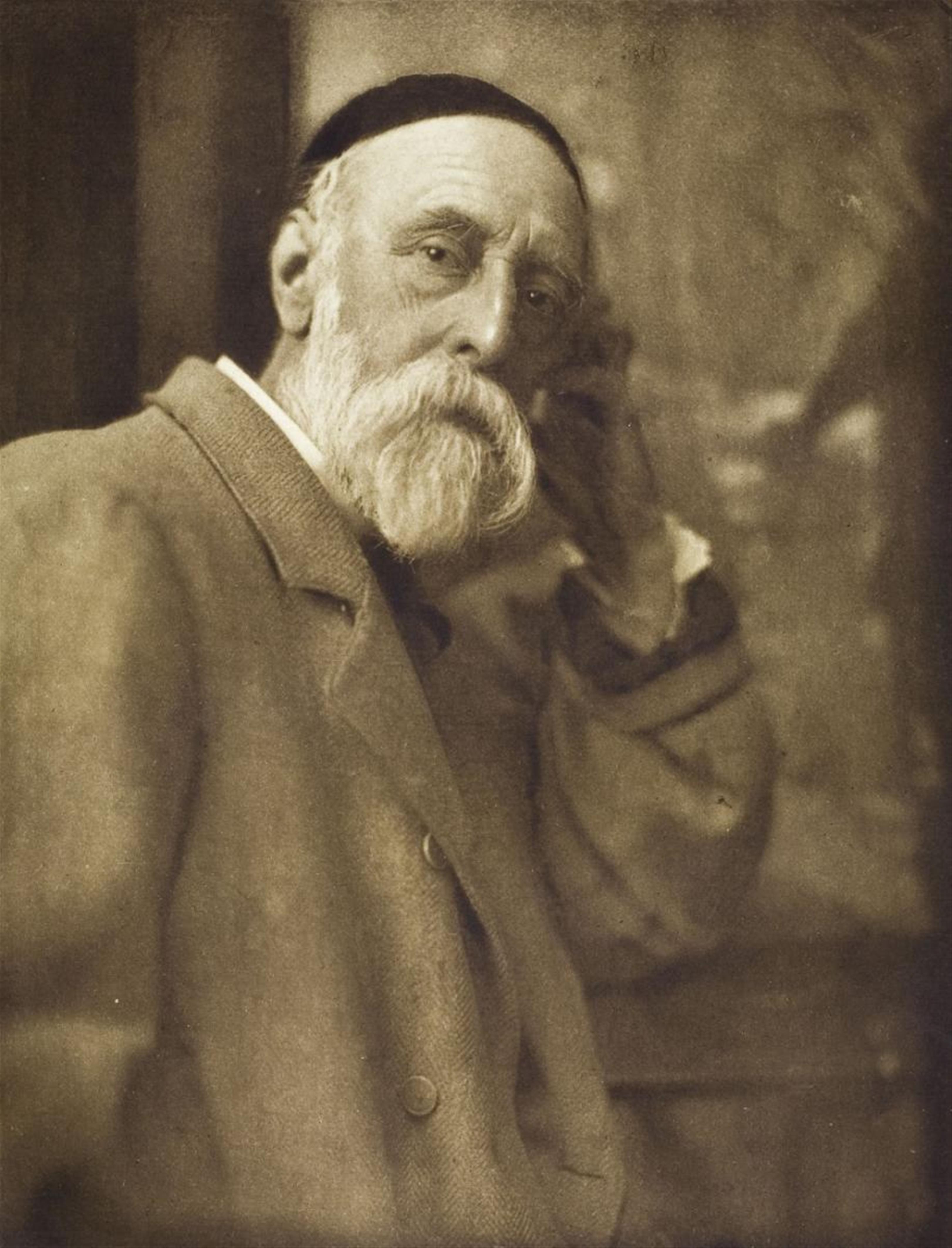 Julia Margaret Cameron - ALFRED, LORD TENNYSON AND HIS FRIENDS. A SERIES OF 25 PORTRAITS AND FRONTISPIECE - image-6