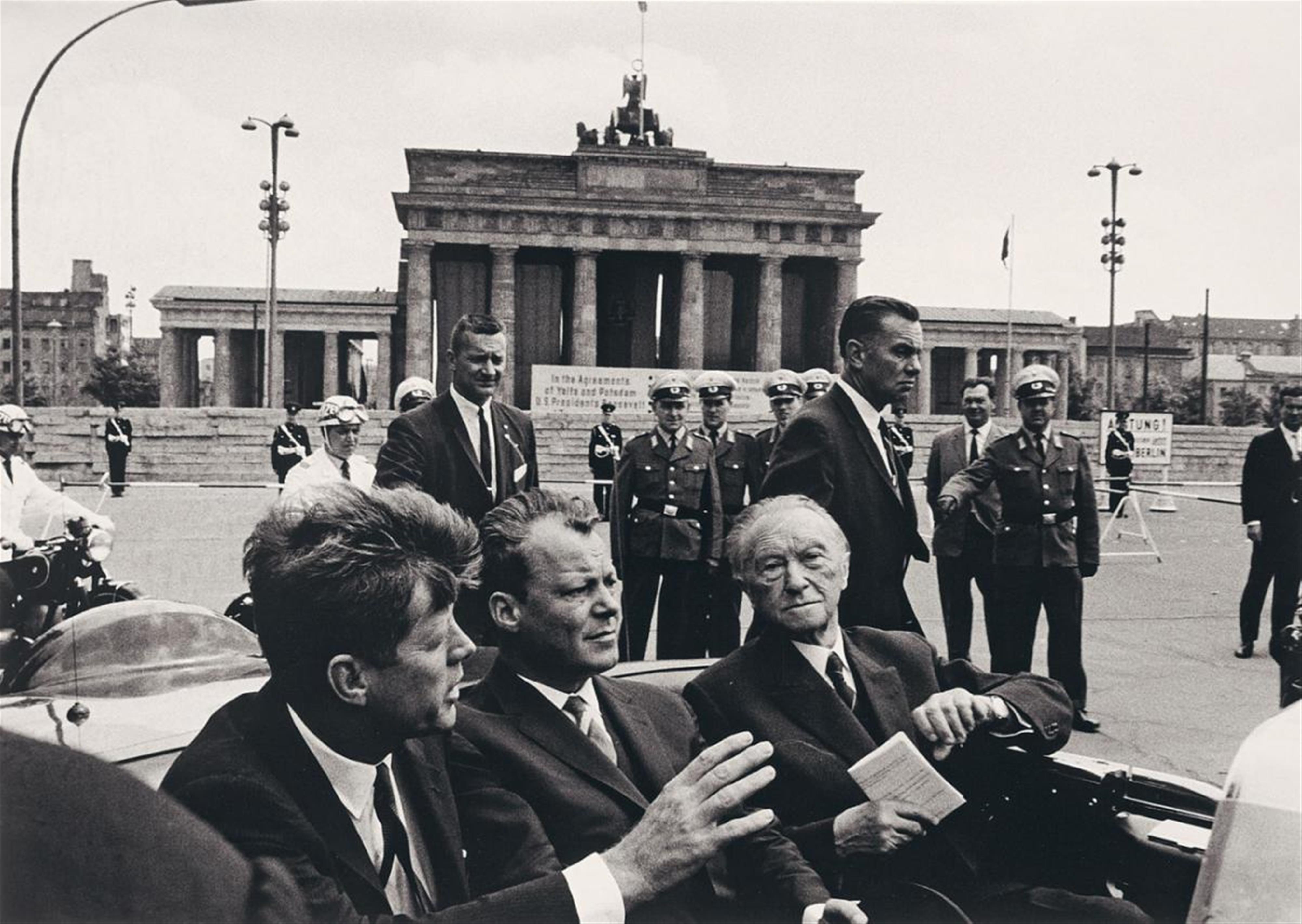 Will McBride - John F. Kennedy, Willy Brandt and Konrad Adenauer in front of Brandenburger Tor, Berlin - image-1